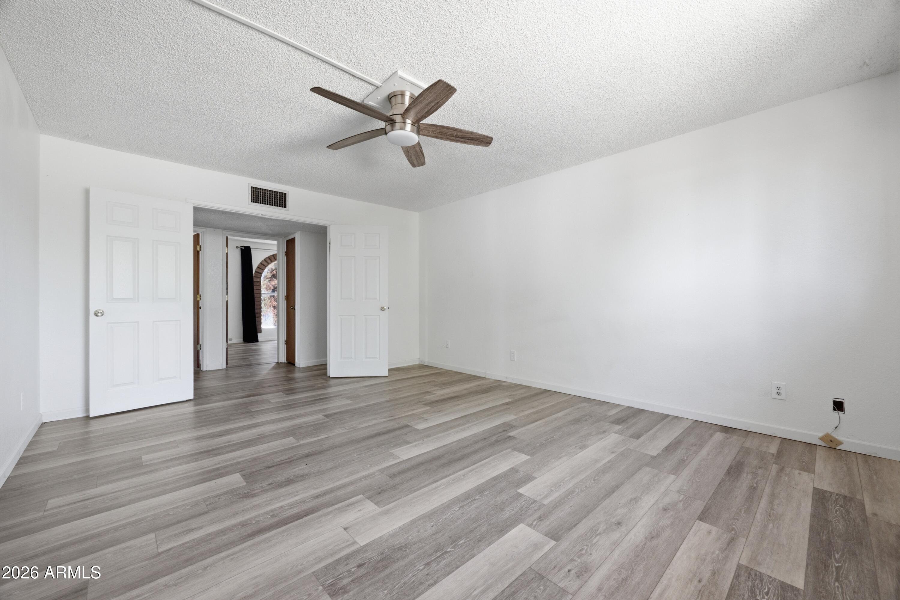 VISTA VILLAGE 3 - Residential