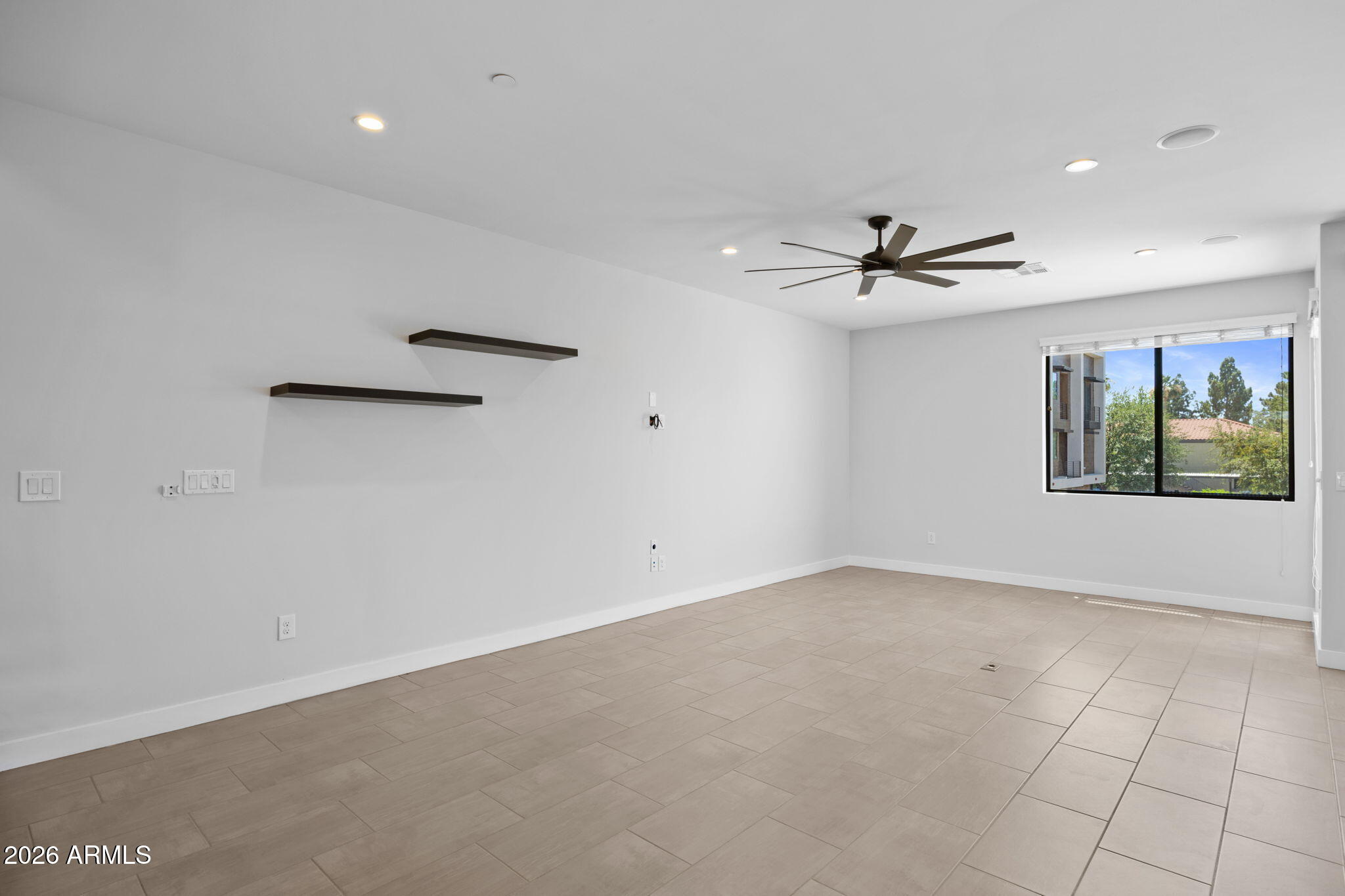 AERIUM ENCORE TOWNHOMES CONDOMINIUM - Residential
