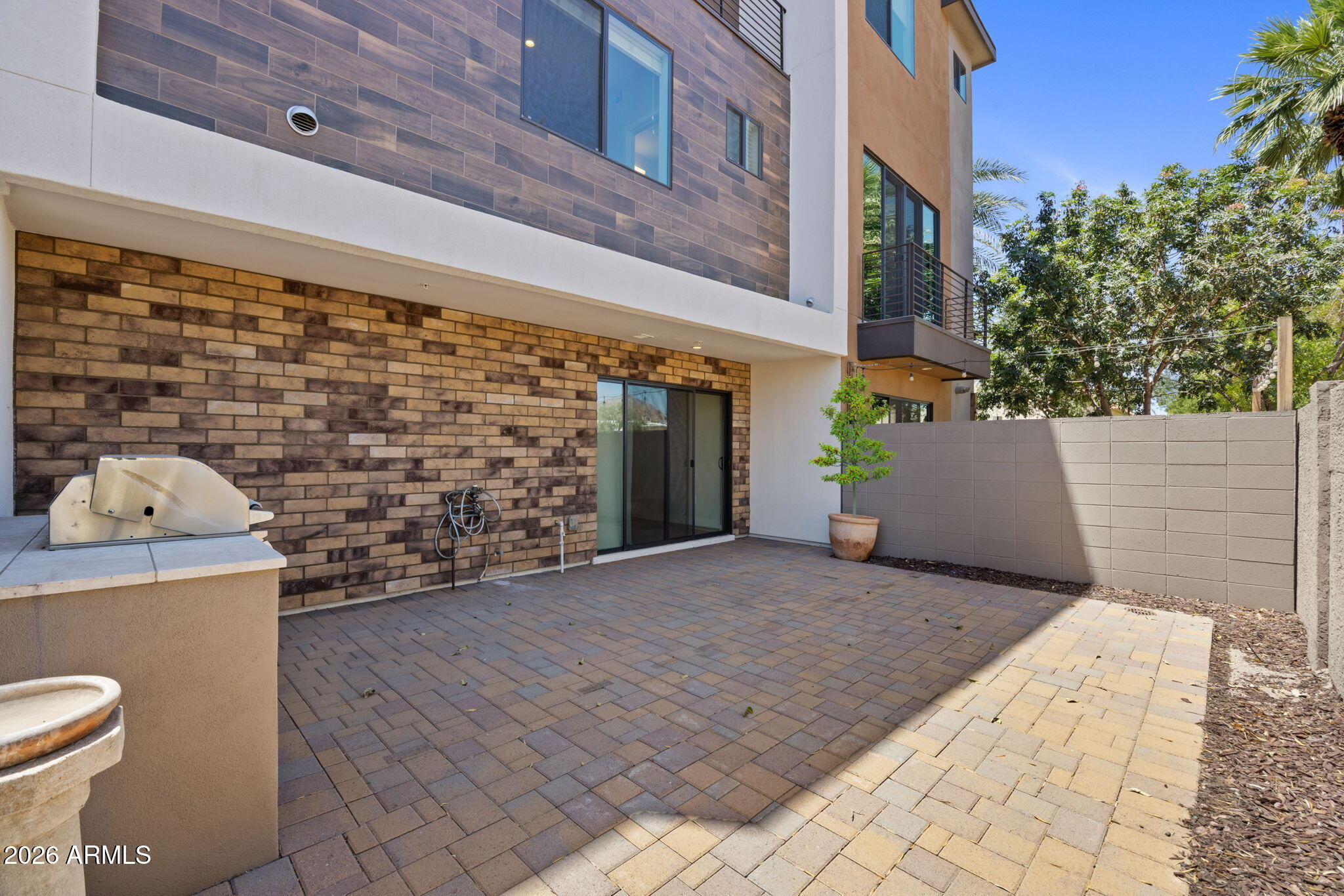 AERIUM ENCORE TOWNHOMES CONDOMINIUM - Residential