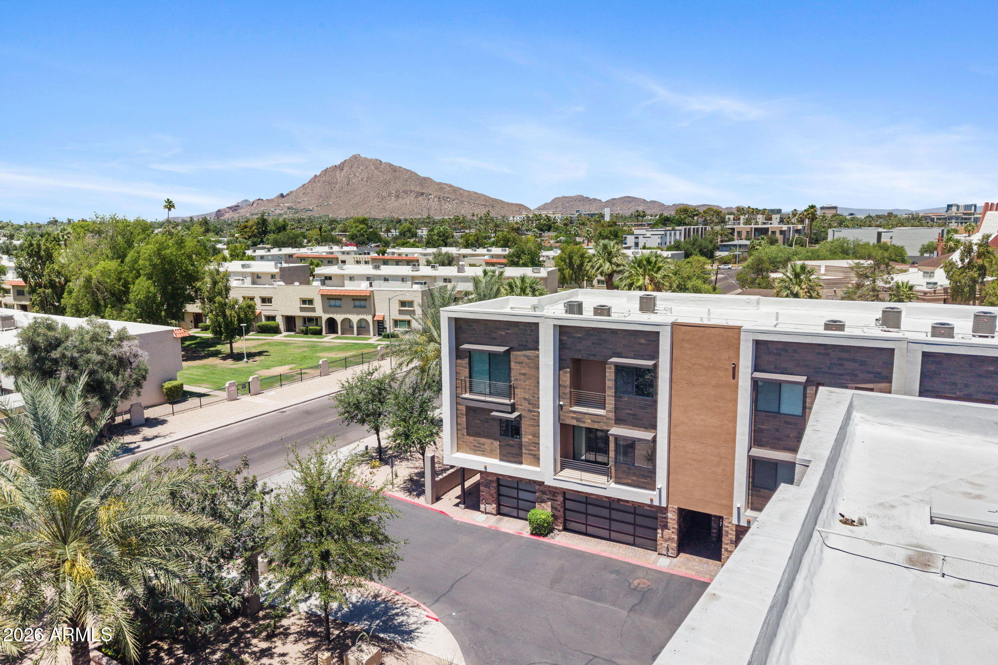 AERIUM ENCORE TOWNHOMES CONDOMINIUM - Residential