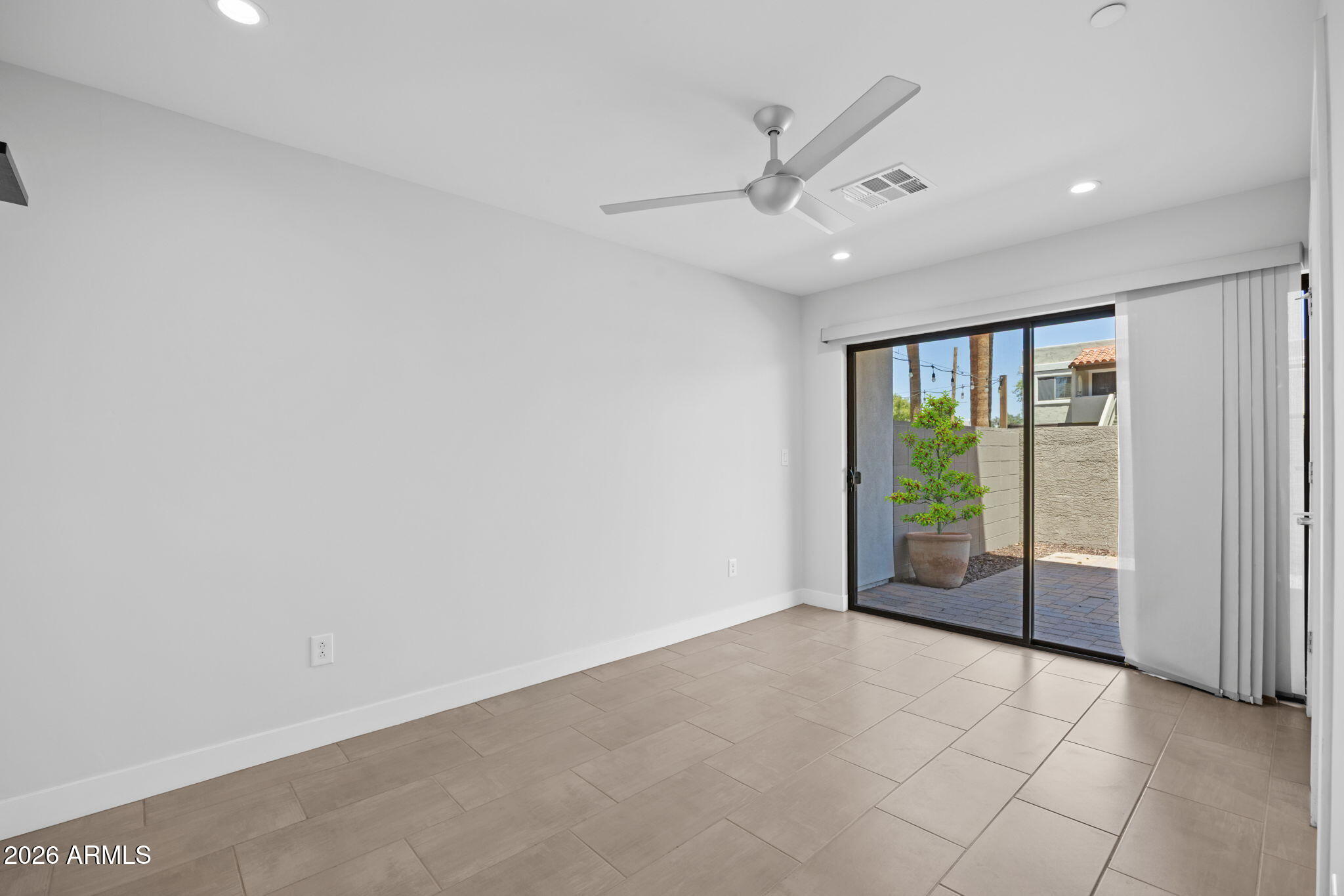 AERIUM ENCORE TOWNHOMES CONDOMINIUM - Residential