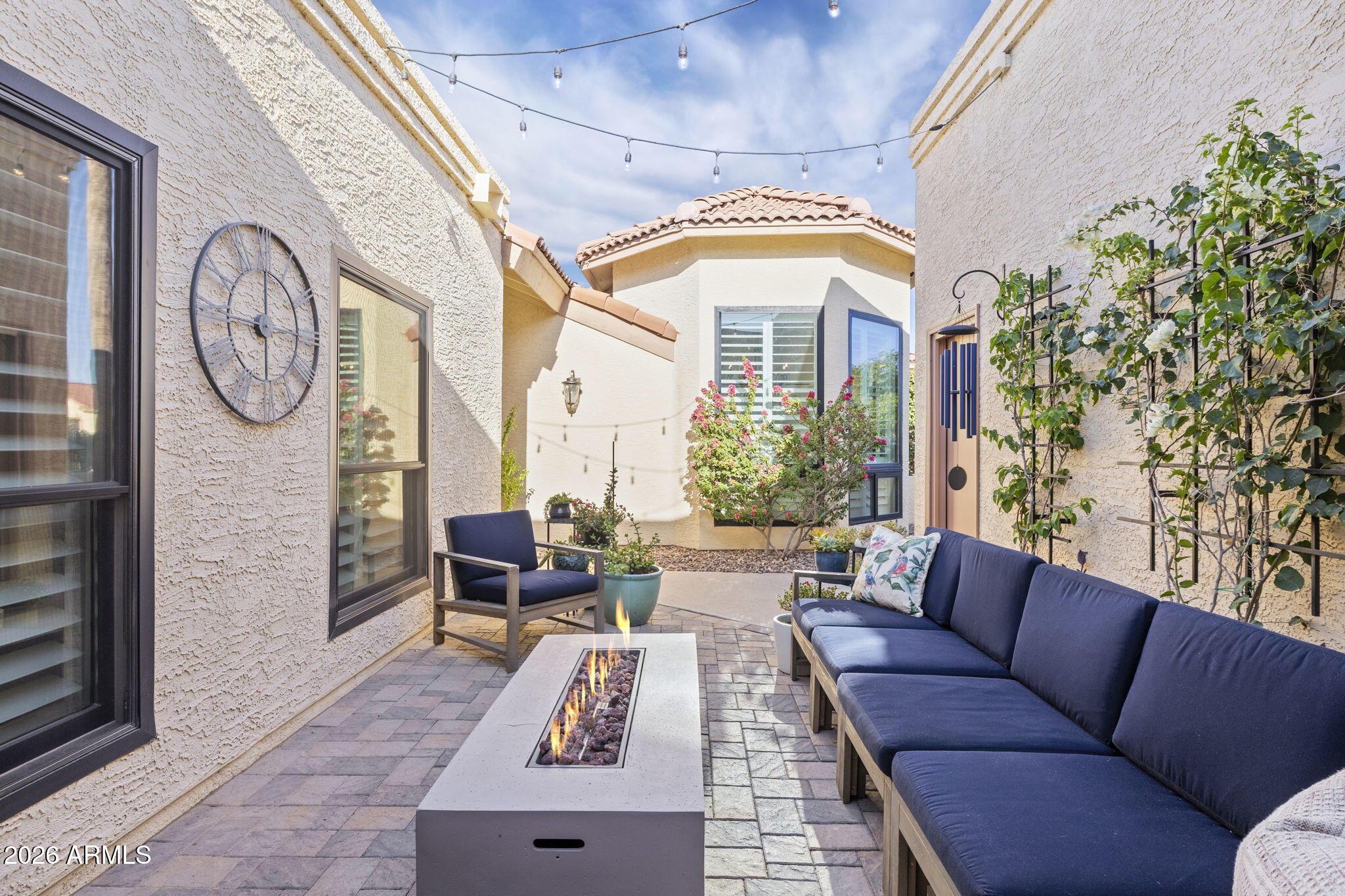 VILLA ROYALE - Residential