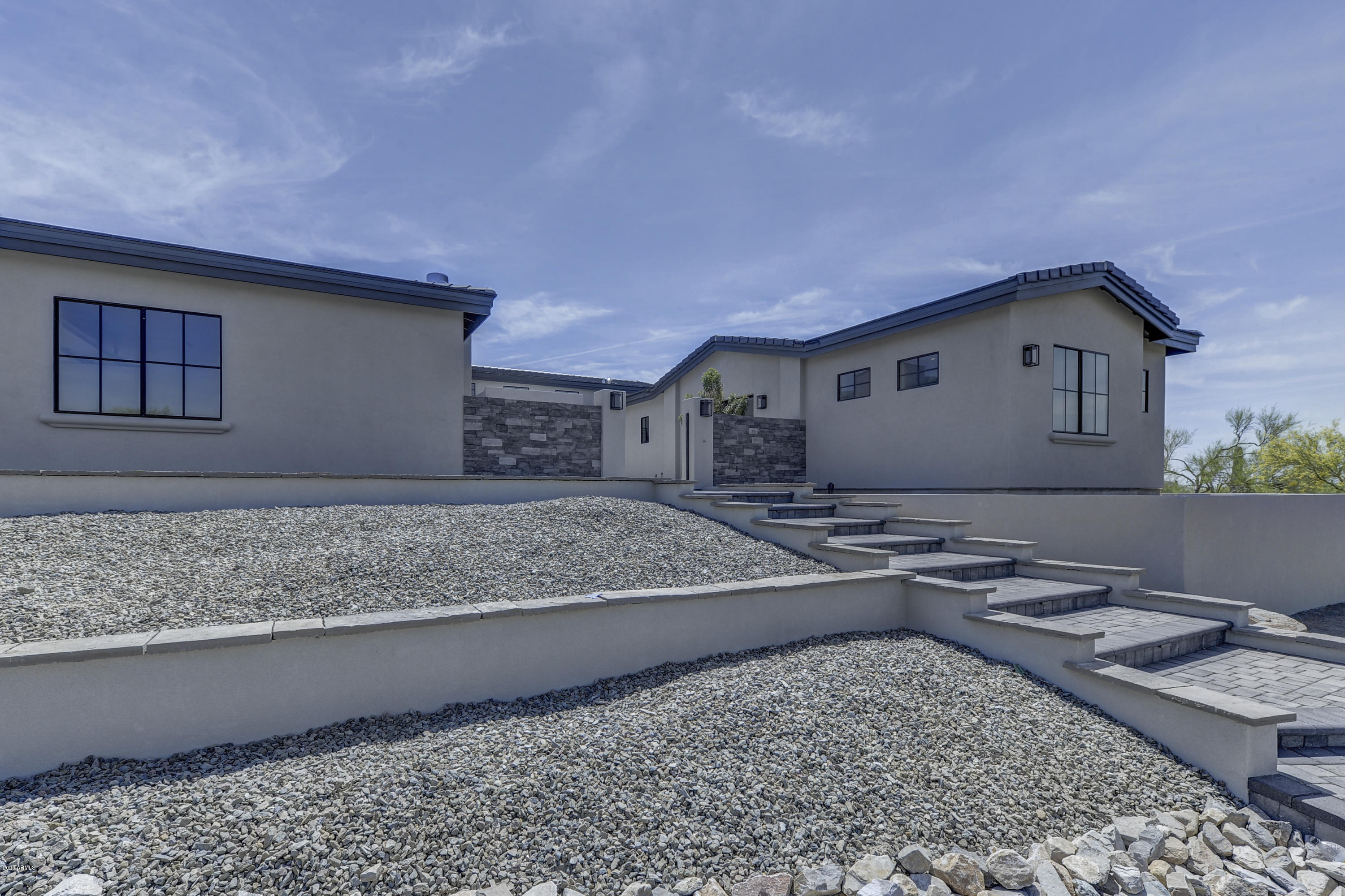 PINNACLE PEAK VISTAS 3 - Residential