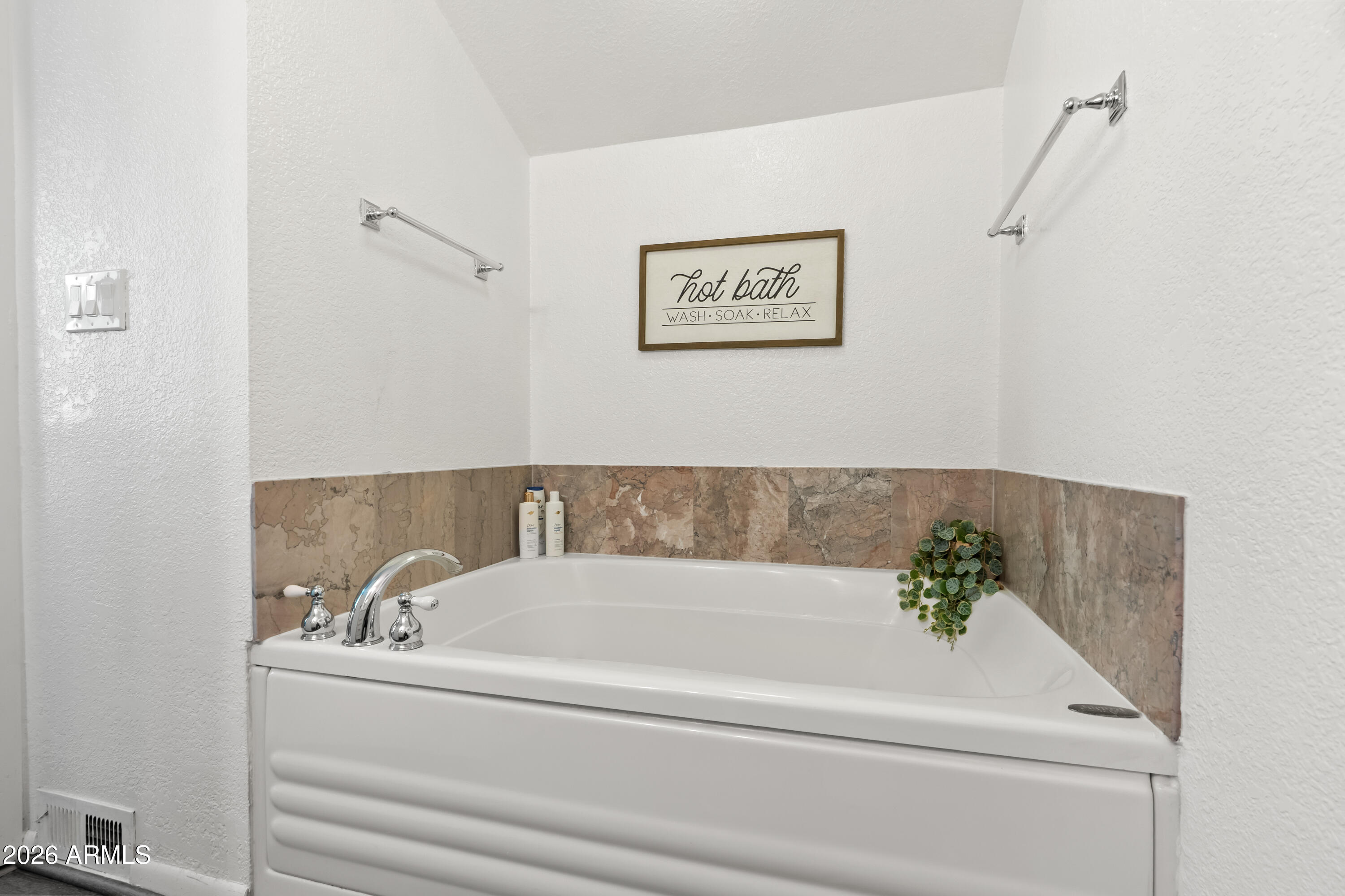 CONTINENTAL TOWNHOUSE 1 - Residential