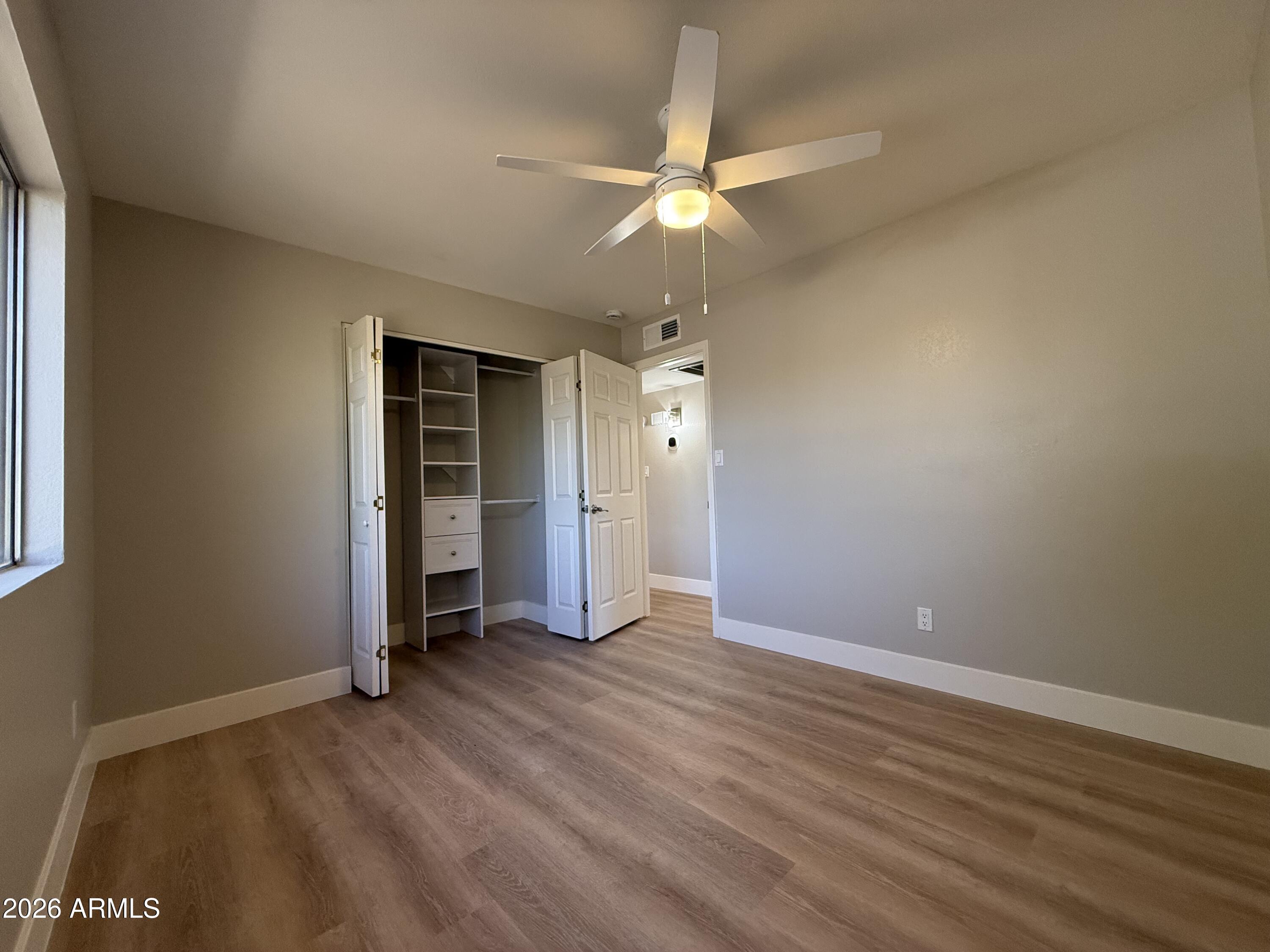 Mesa Tierra NO 3 - Residential Lease