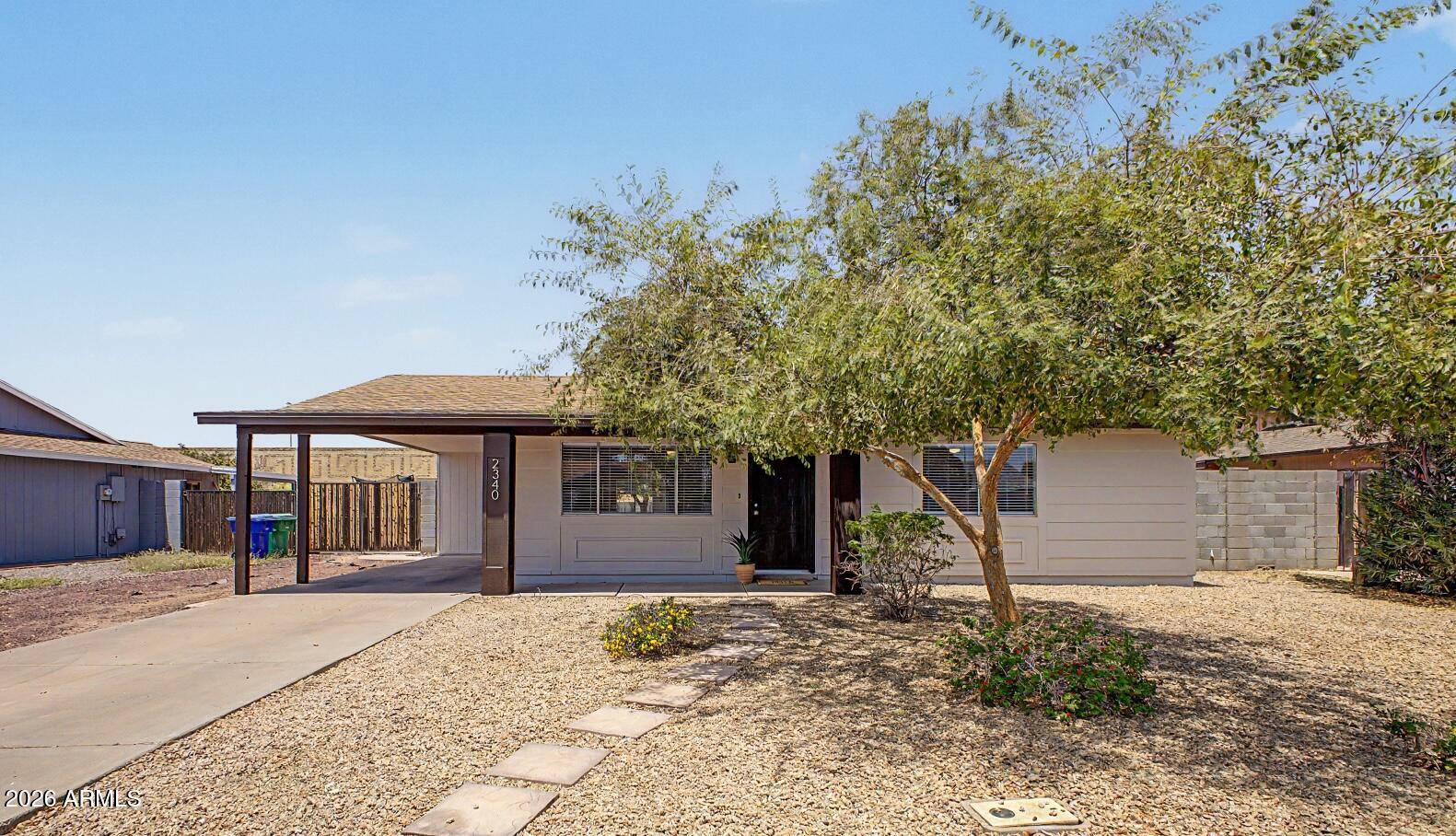Mesa Tierra NO 3 - Residential Lease