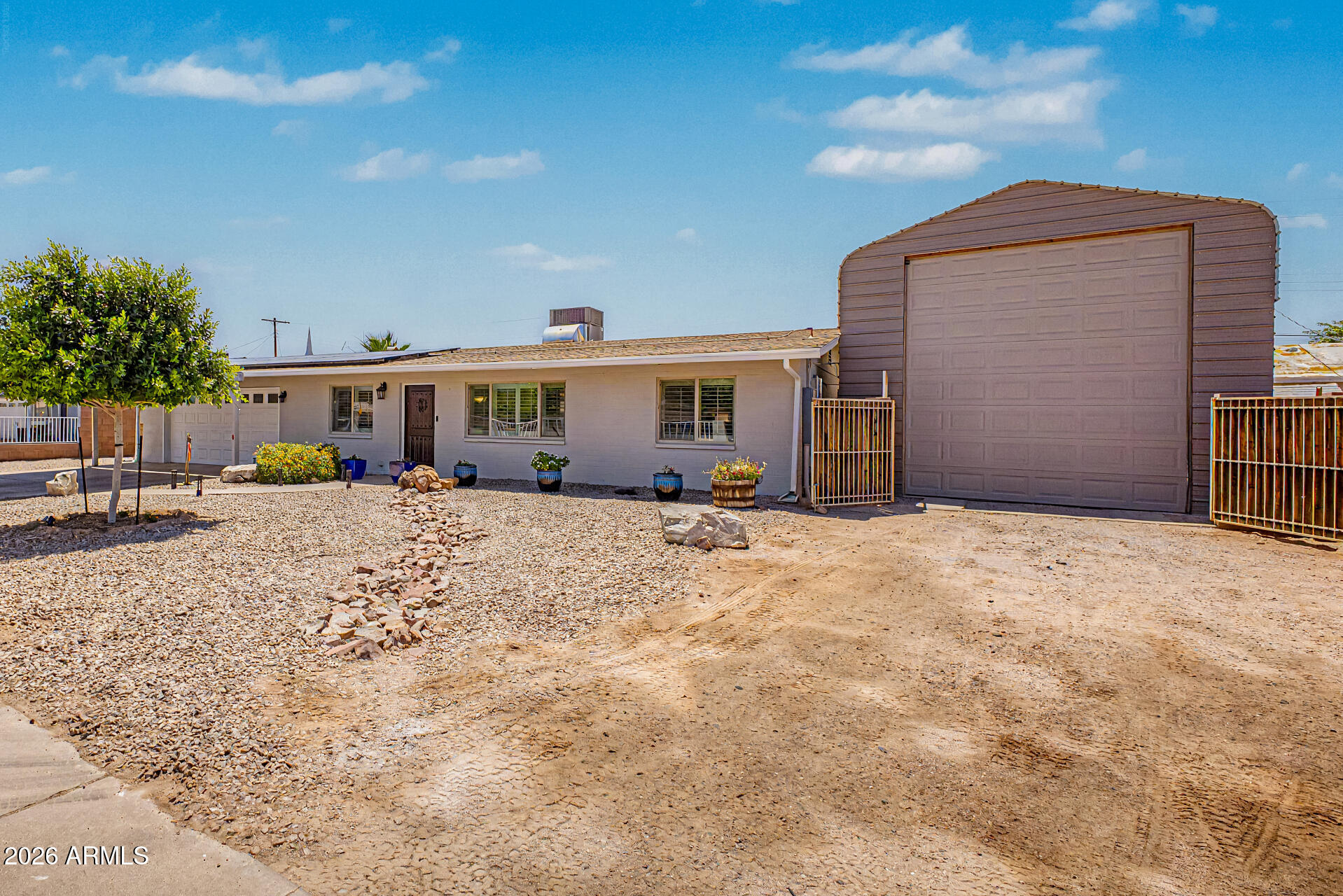 OASIS PARK - Residential