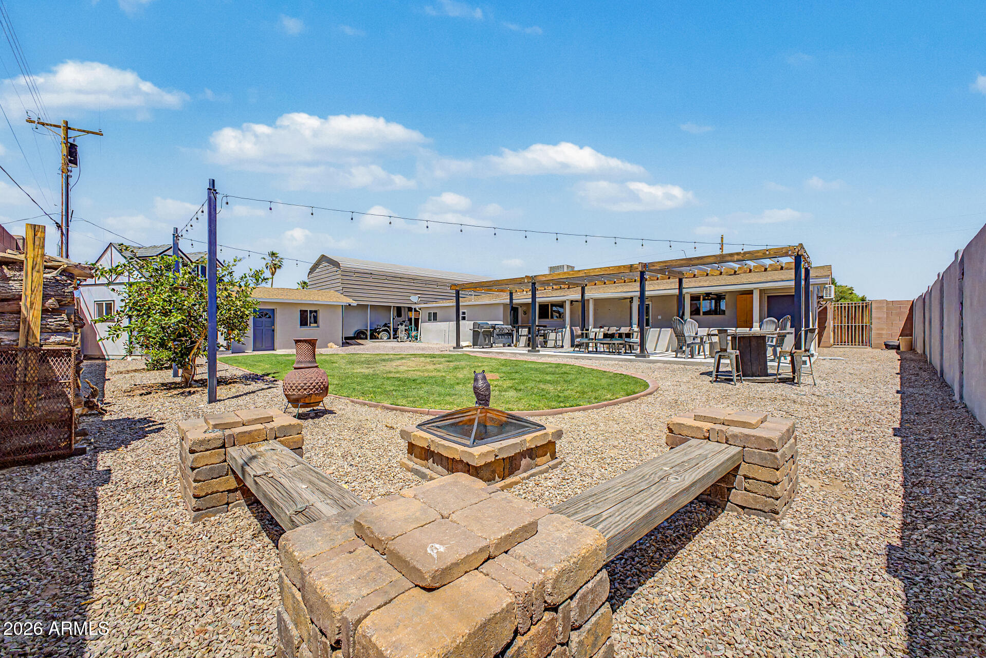 OASIS PARK - Residential