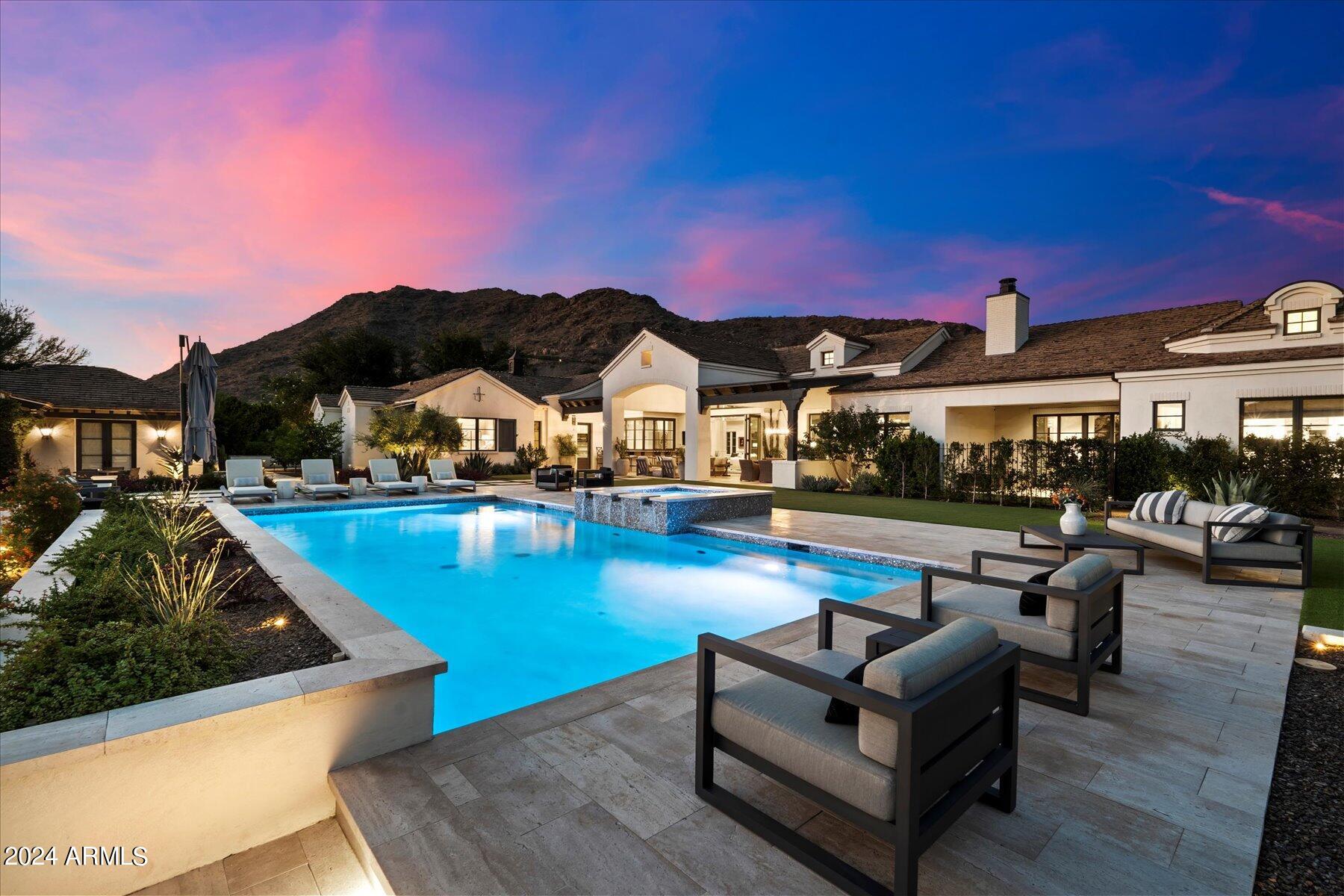 CLUB ESTATES - Residential