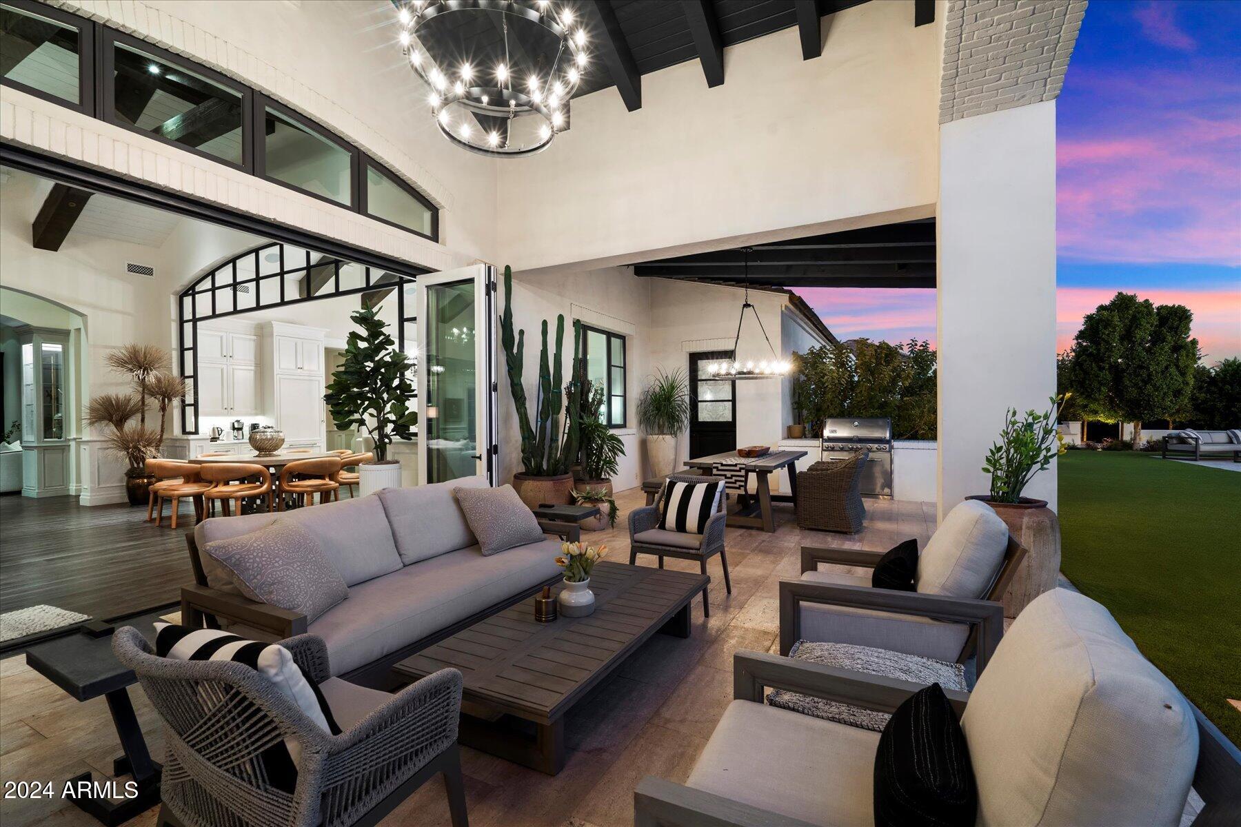 CLUB ESTATES - Residential
