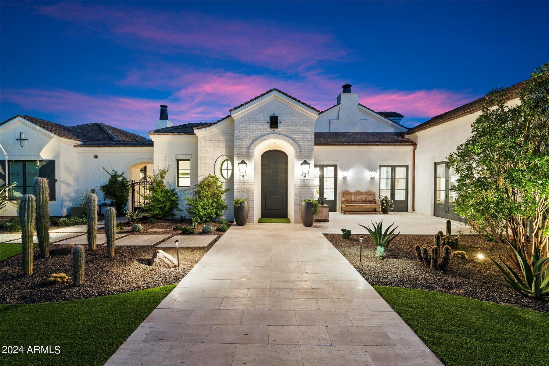 CLUB ESTATES - Residential
