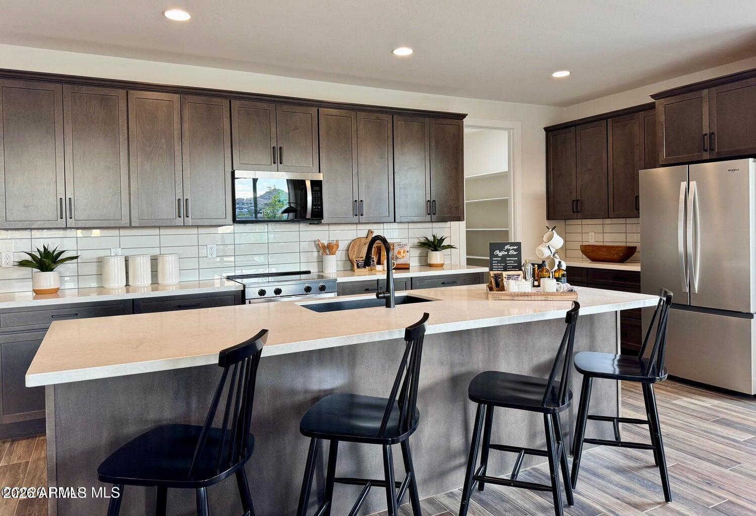 Jasper 7 - Residential