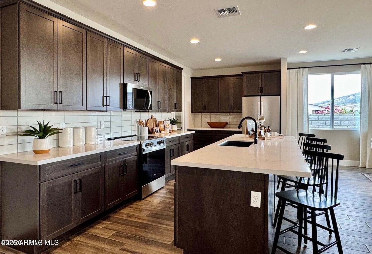 Jasper 7 - Residential