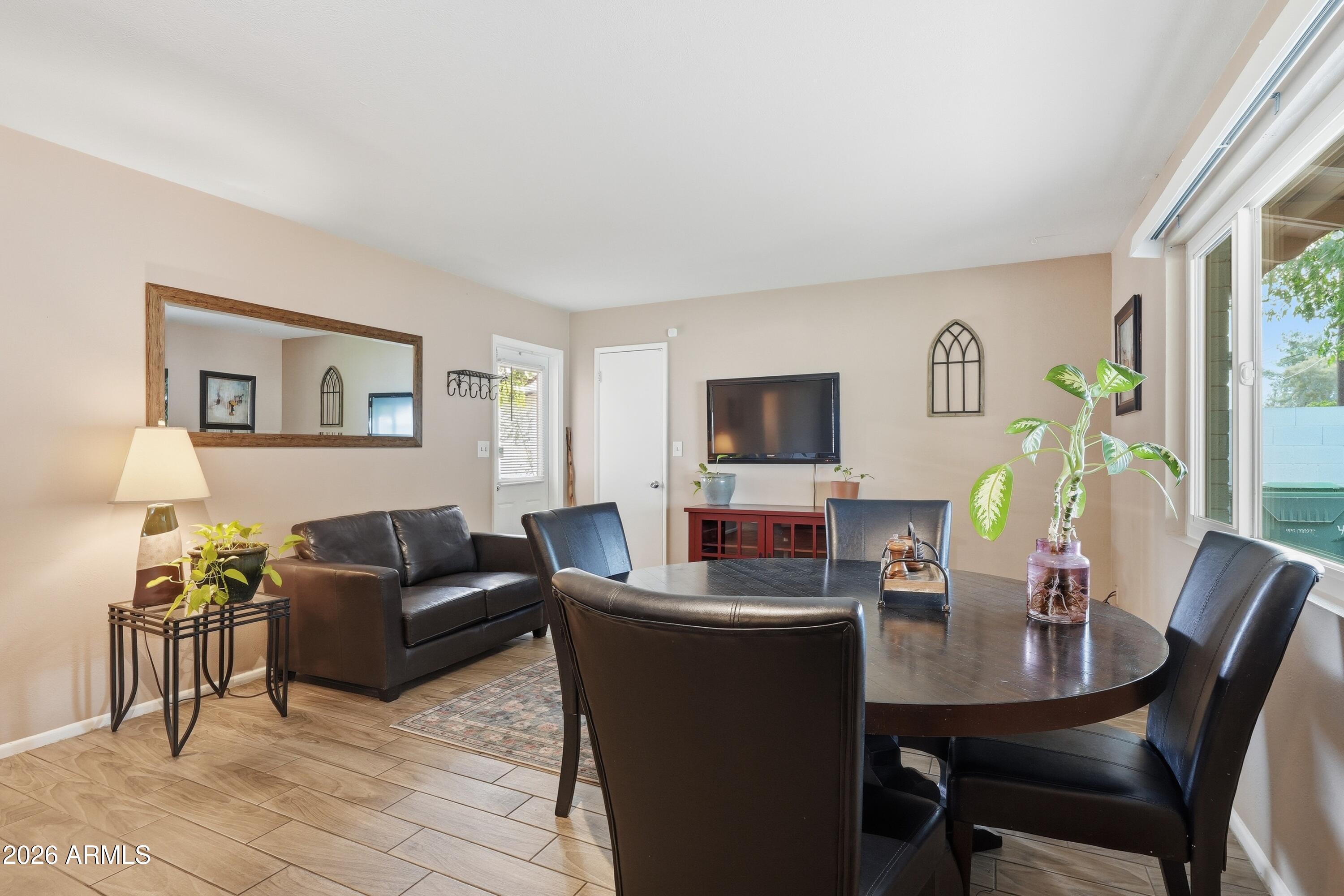 MESA LINDA - Residential