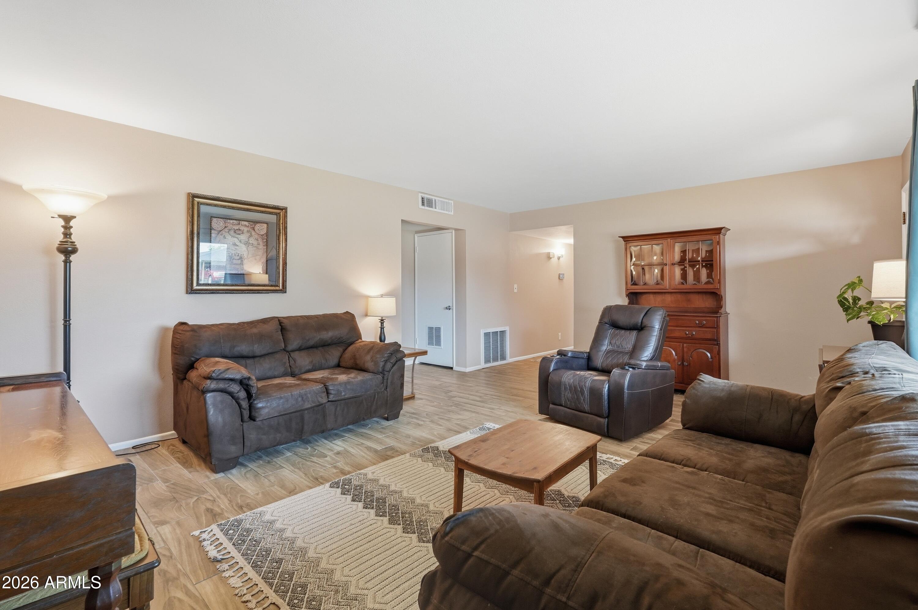 MESA LINDA - Residential