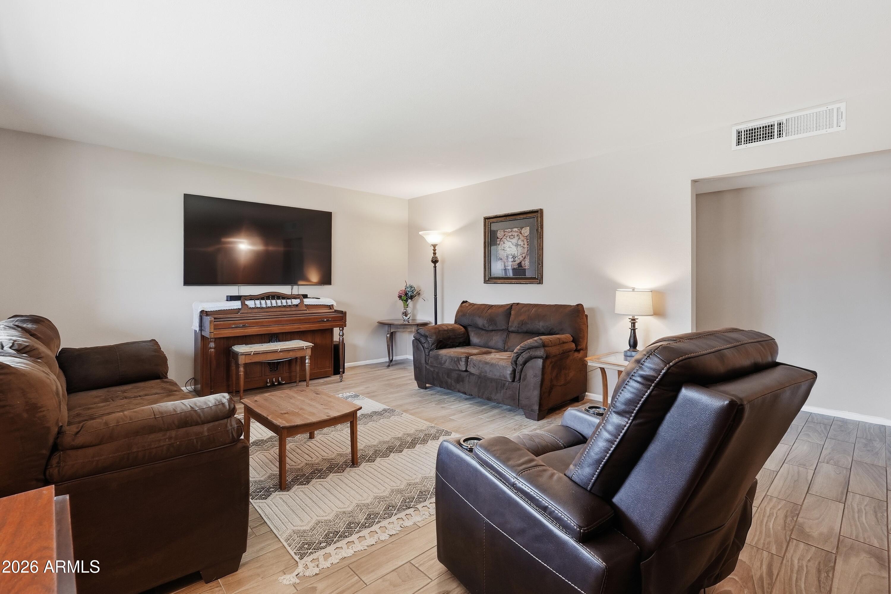 MESA LINDA - Residential