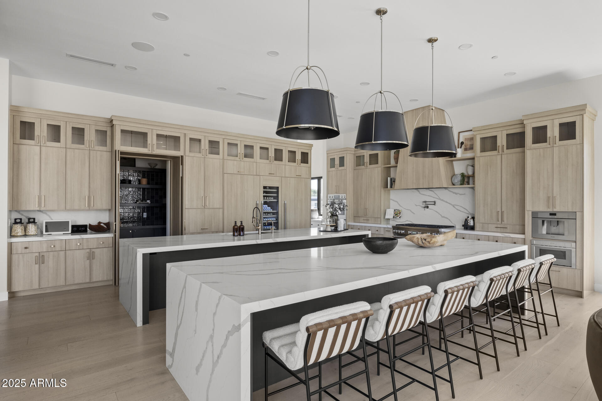 DESERT HILLS - Residential