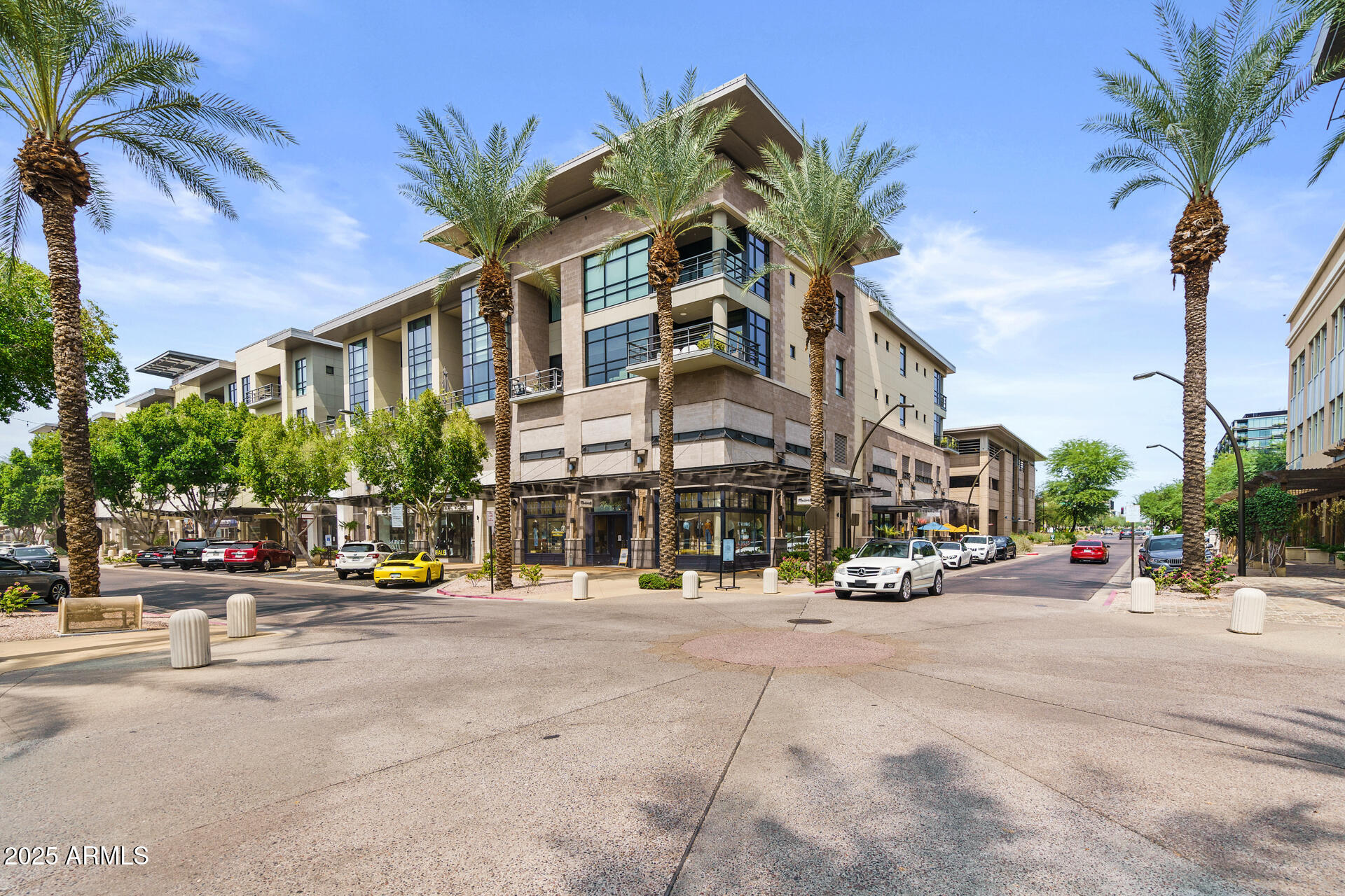 DESERT HILLS - Residential
