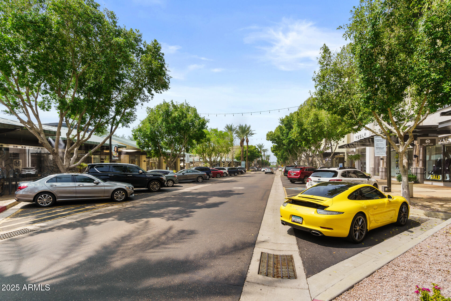 DESERT HILLS - Residential