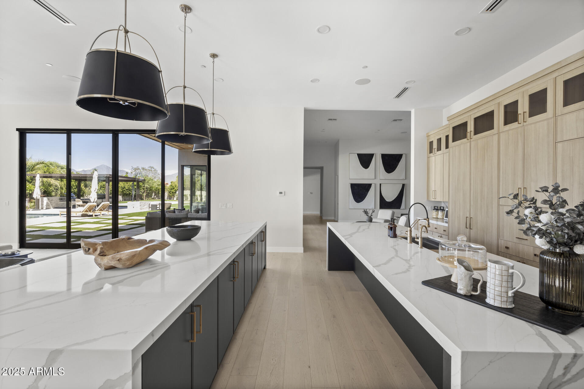 DESERT HILLS - Residential