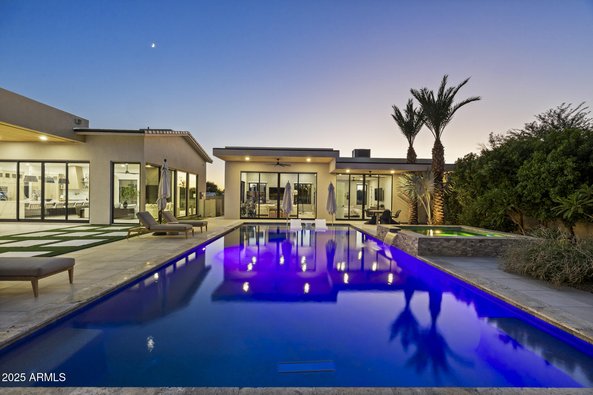 DESERT HILLS - Residential