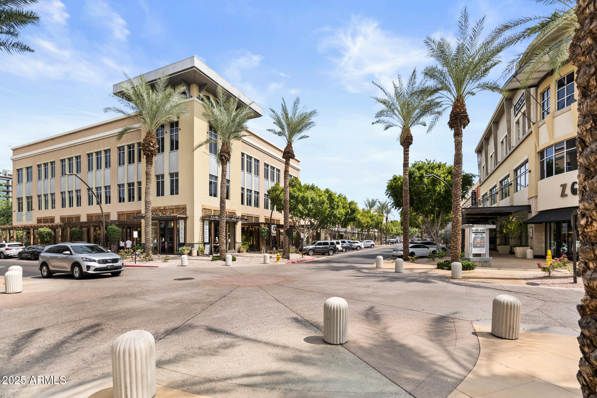 DESERT HILLS - Residential