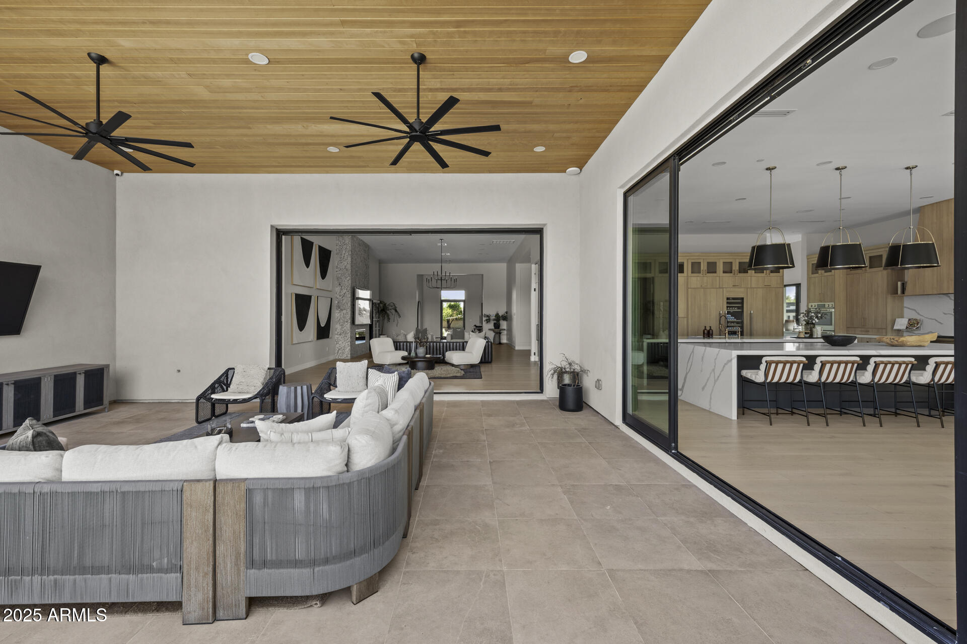 DESERT HILLS - Residential