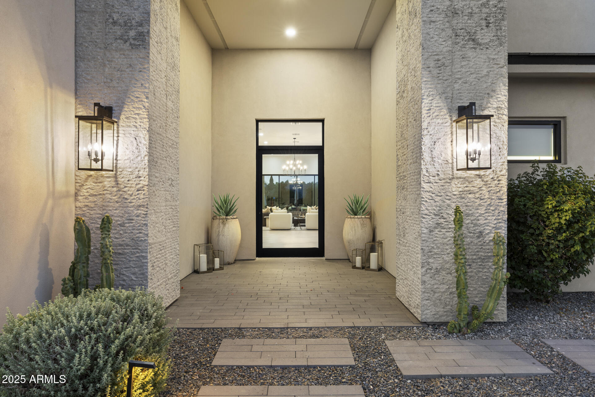 DESERT HILLS - Residential