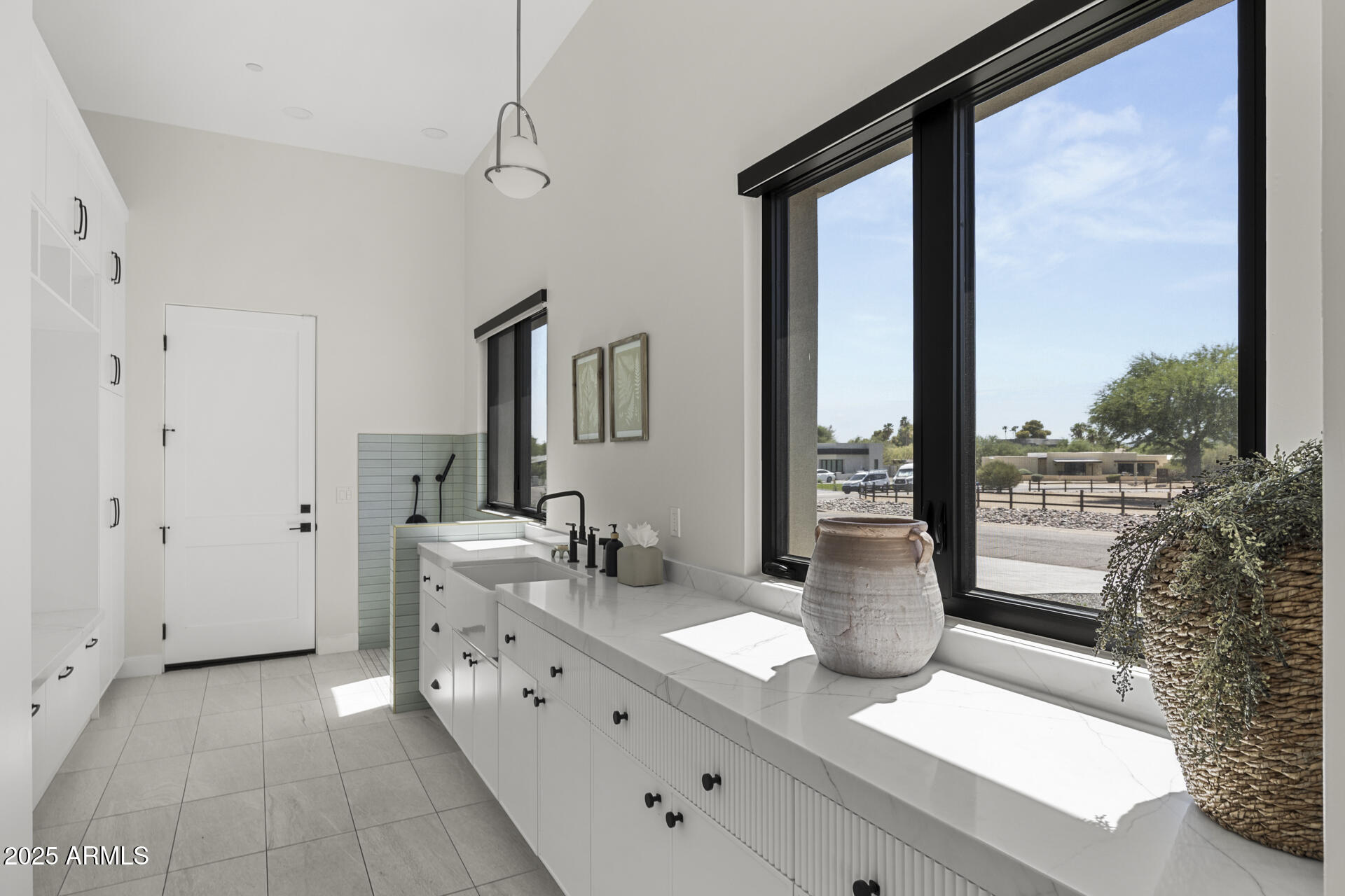 DESERT HILLS - Residential