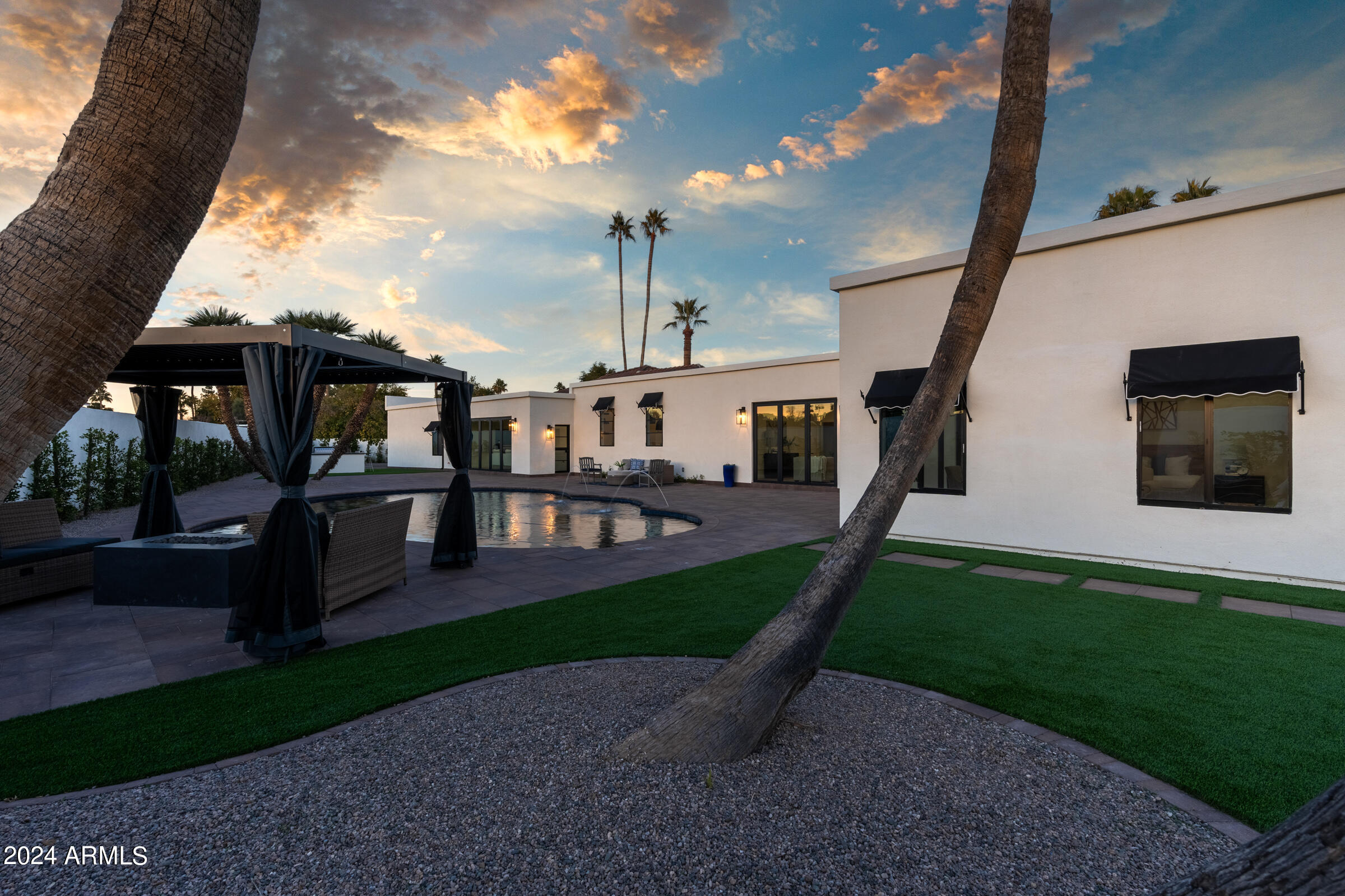 PRIVADO VILLAGE - Residential