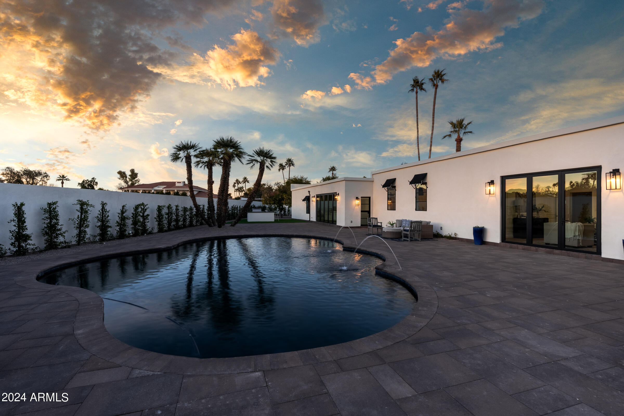 PRIVADO VILLAGE - Residential
