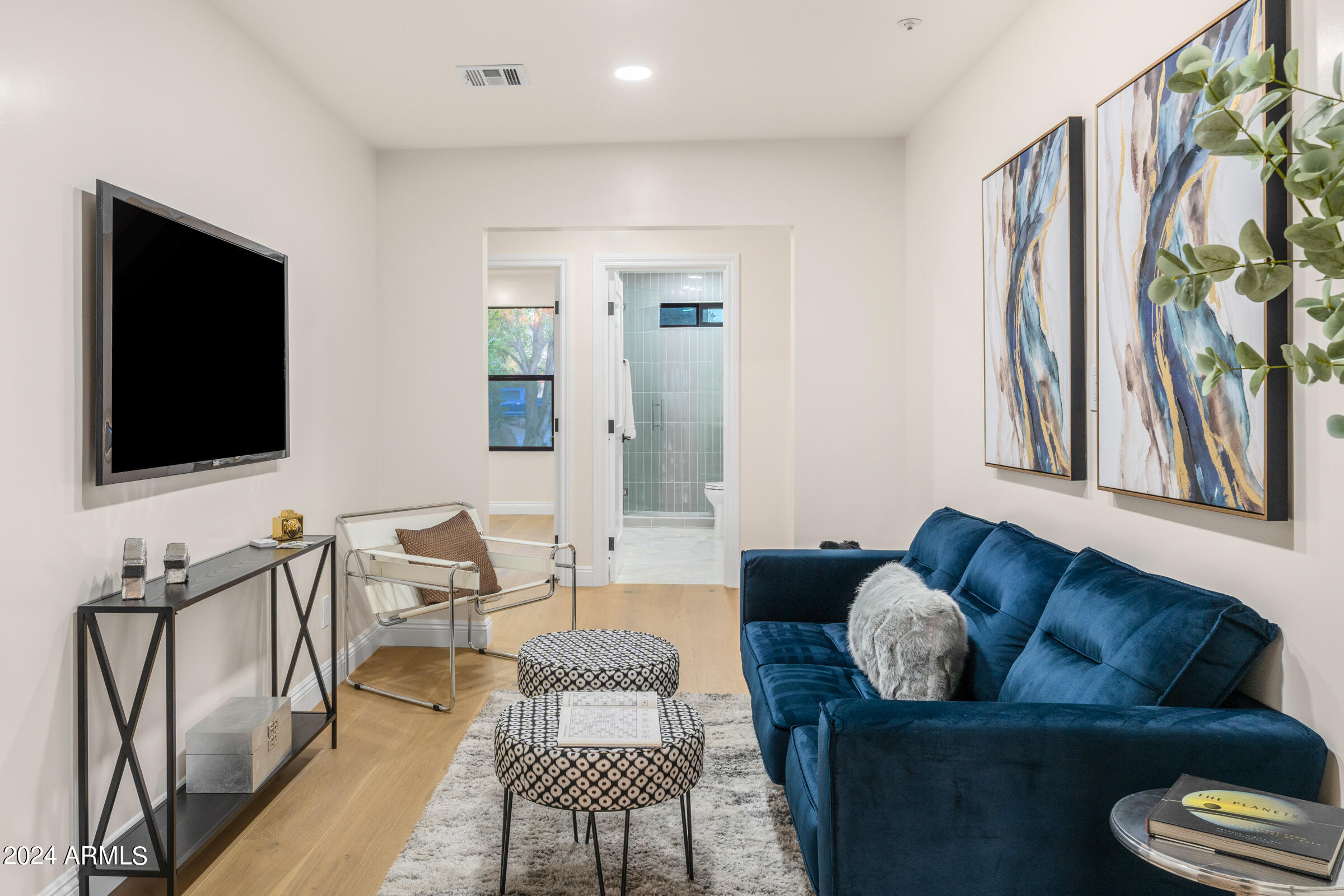 PRIVADO VILLAGE - Residential