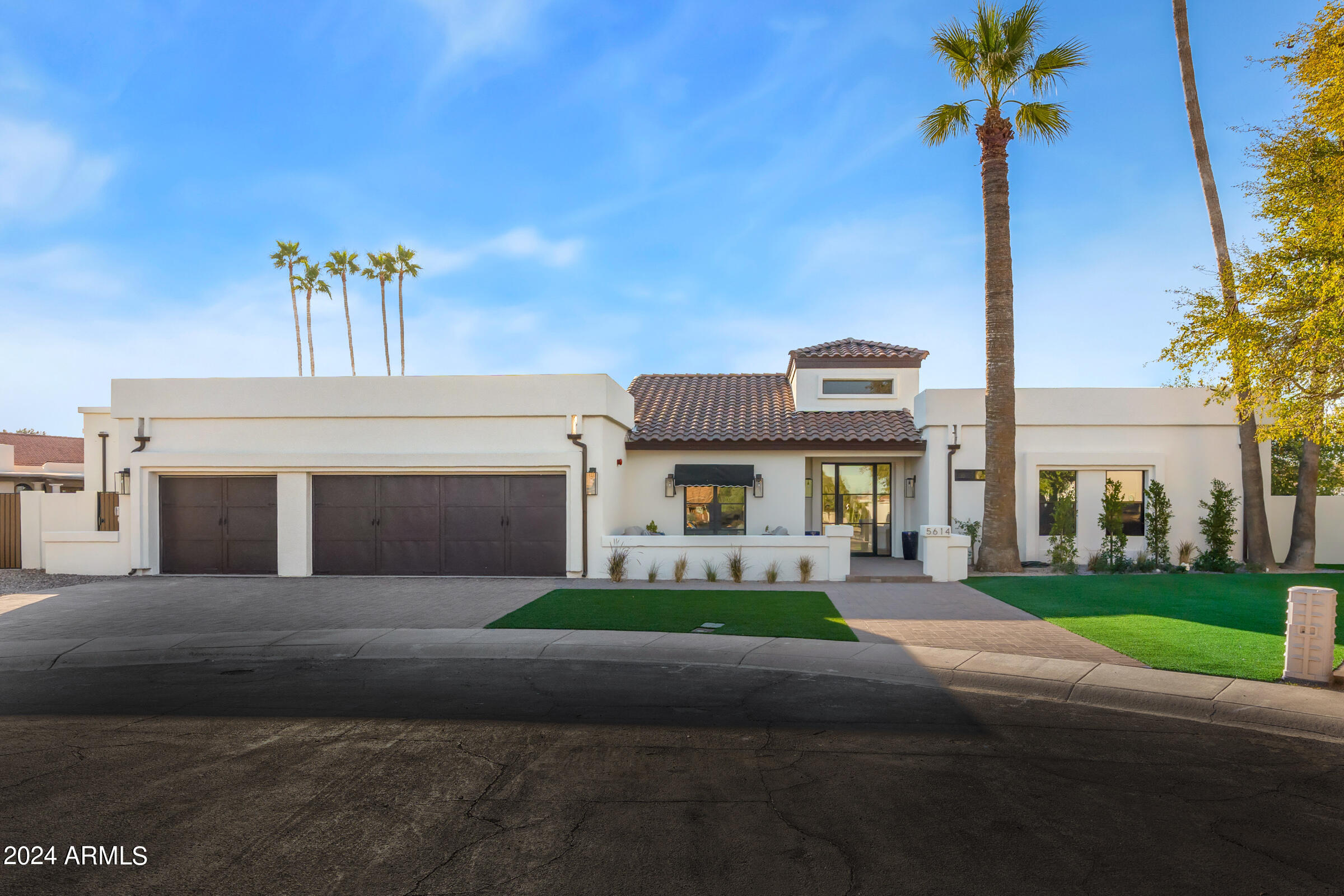 PRIVADO VILLAGE - Residential