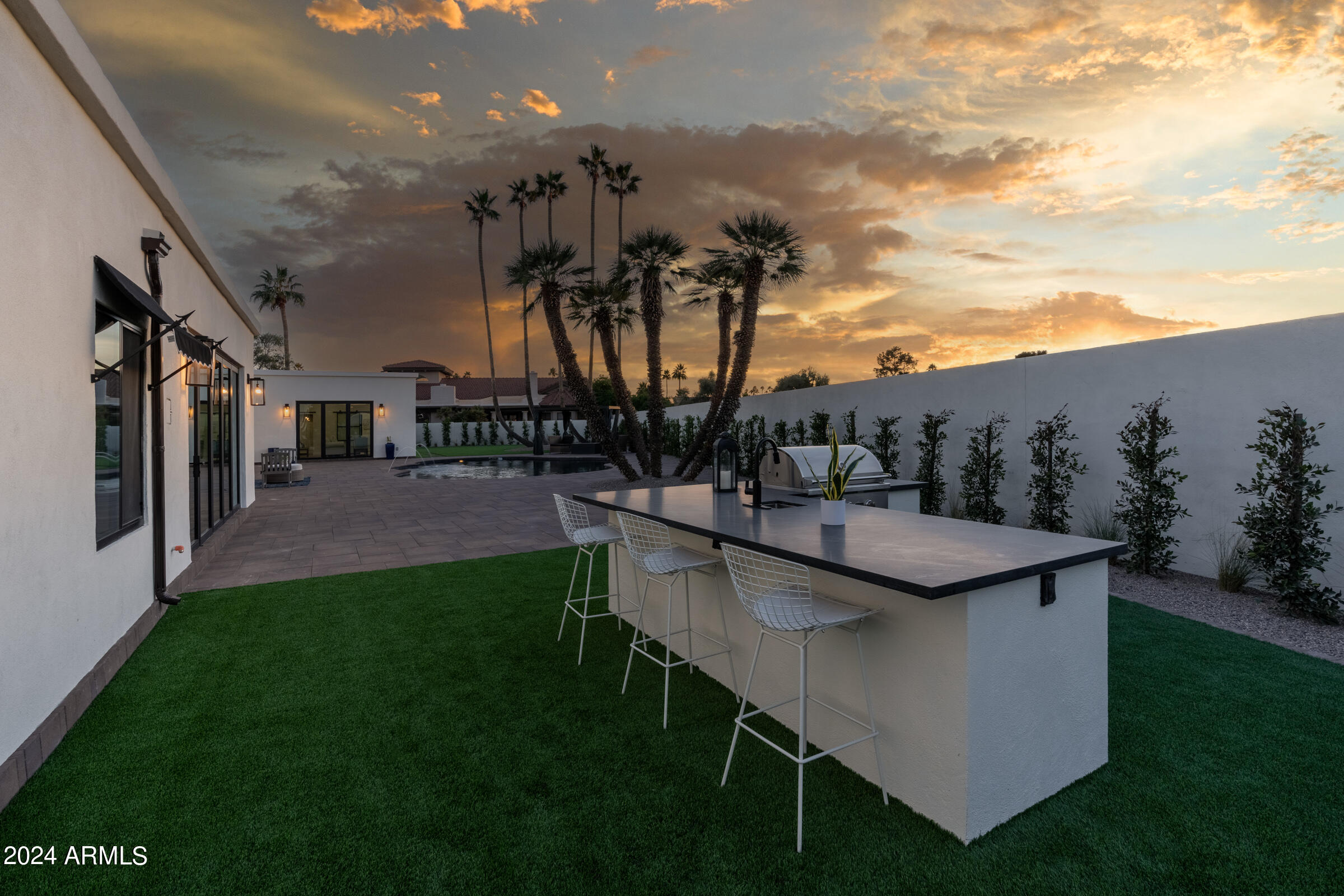 PRIVADO VILLAGE - Residential
