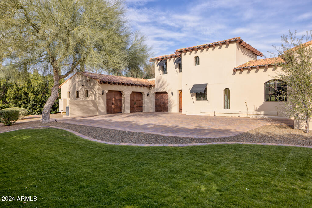 MOCKINGBIRD SQUARE - Residential