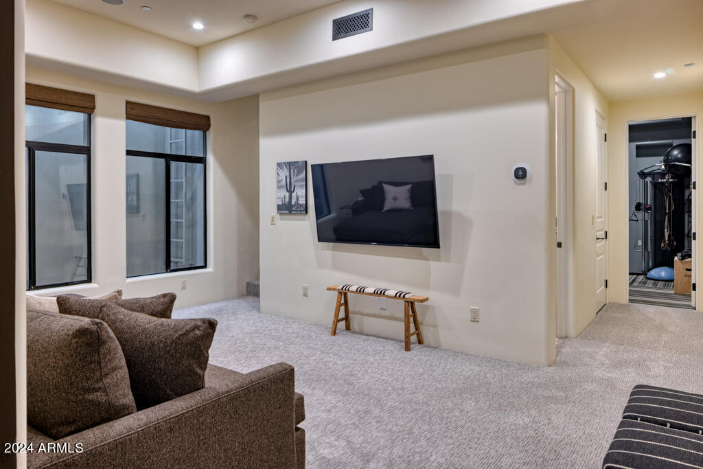 MOCKINGBIRD SQUARE - Residential