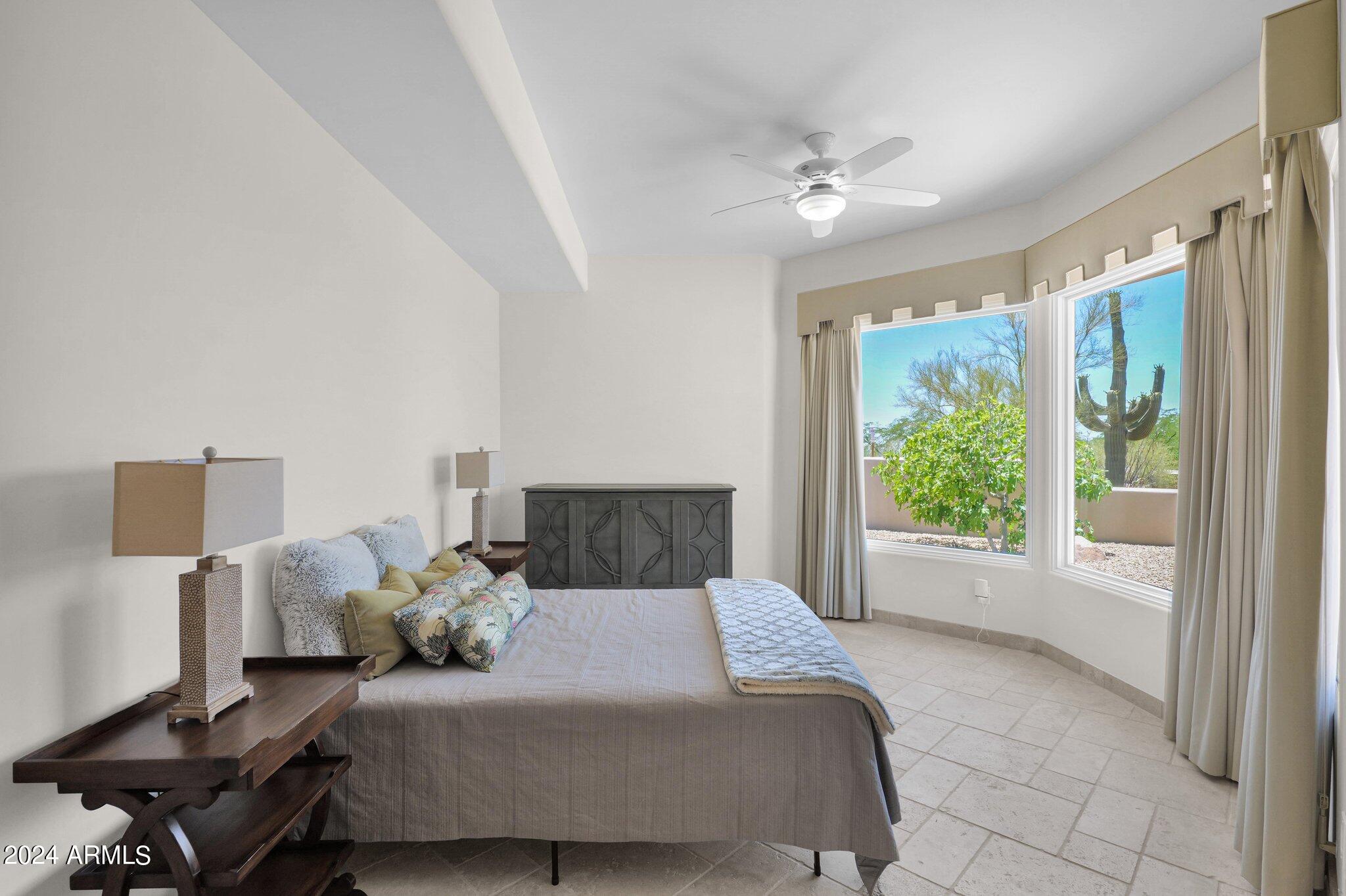 PINNACLE PEAK HEIGHTS 6 - Residential