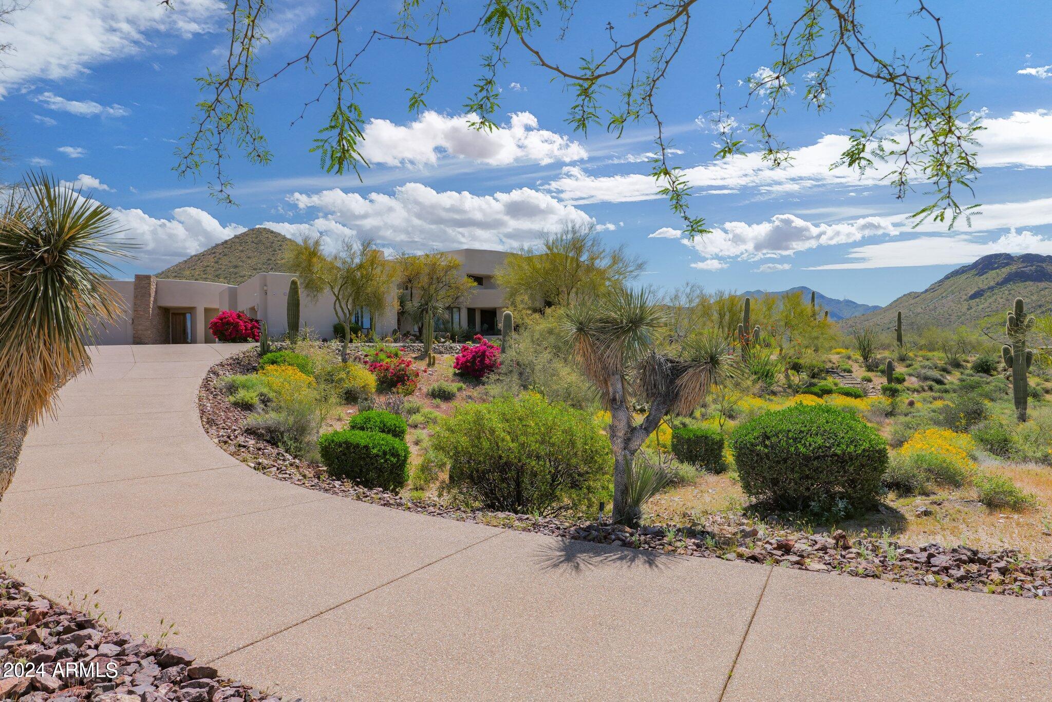 PINNACLE PEAK HEIGHTS 6 - Residential