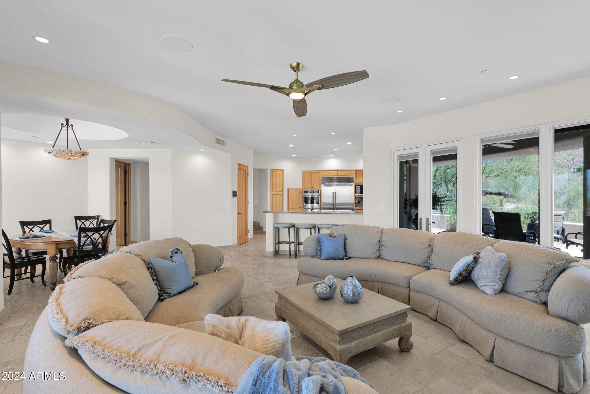 PINNACLE PEAK HEIGHTS 6 - Residential