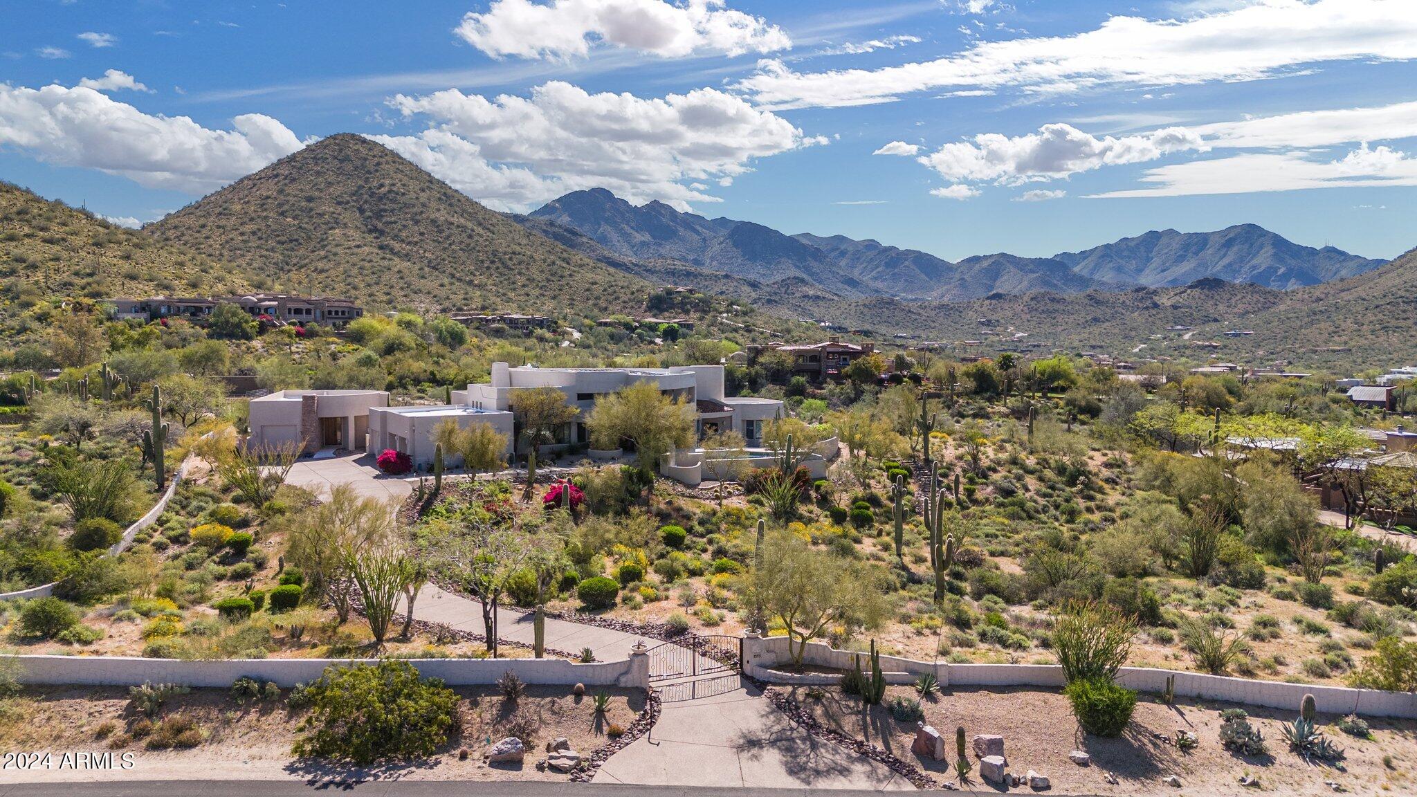 PINNACLE PEAK HEIGHTS 6 - Residential
