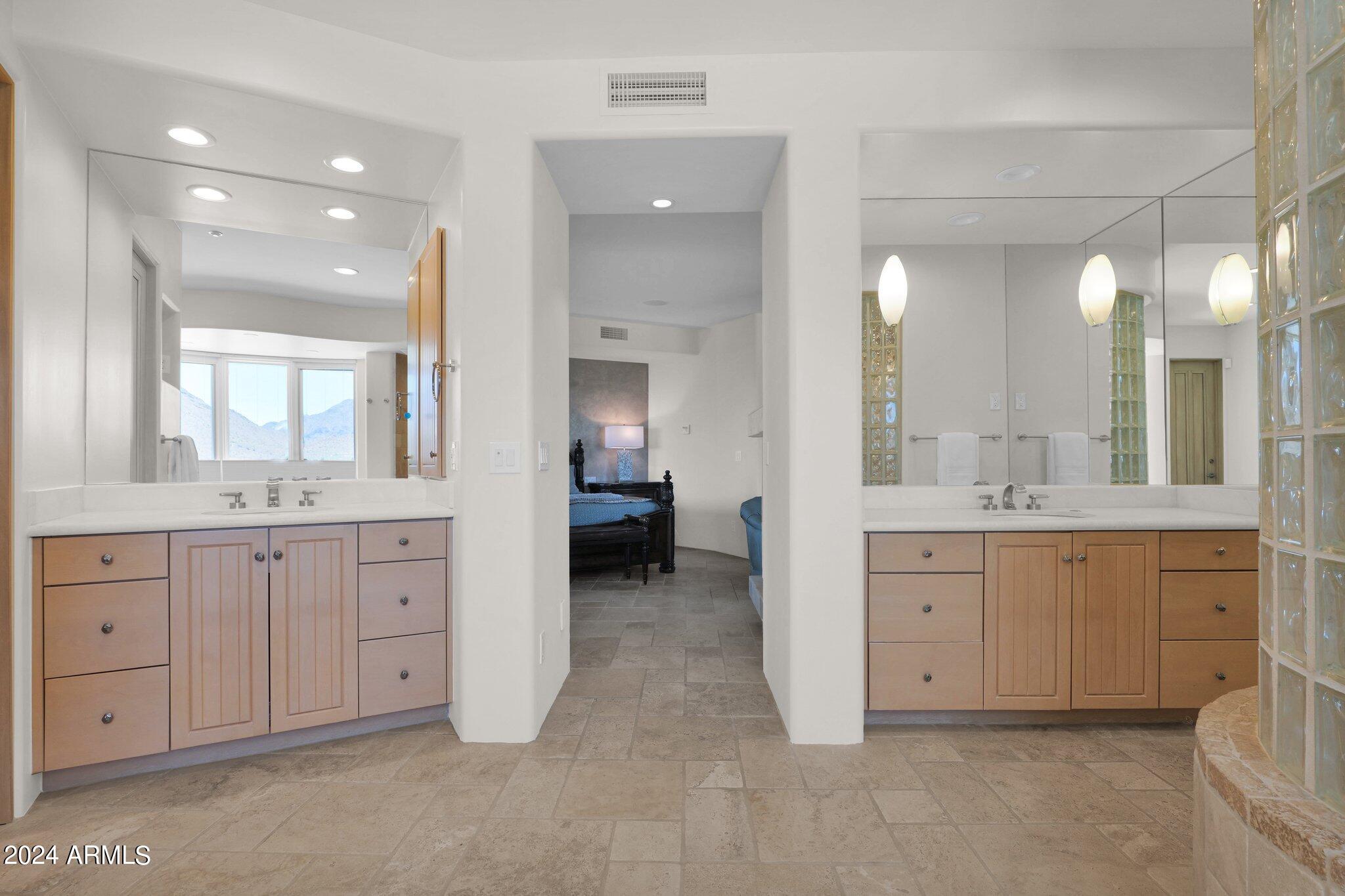 PINNACLE PEAK HEIGHTS 6 - Residential