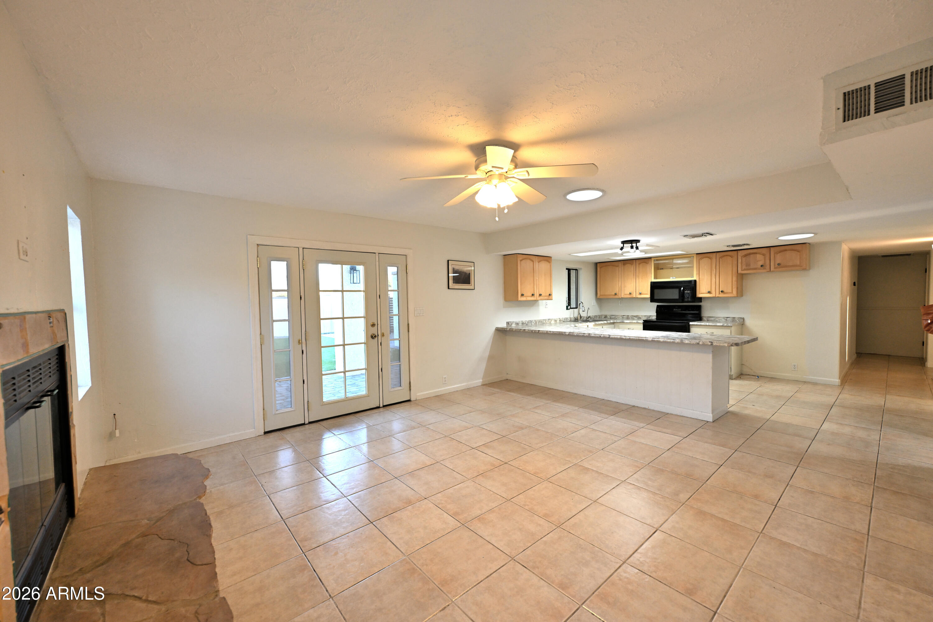 GOLDEN SPRINGS - Residential