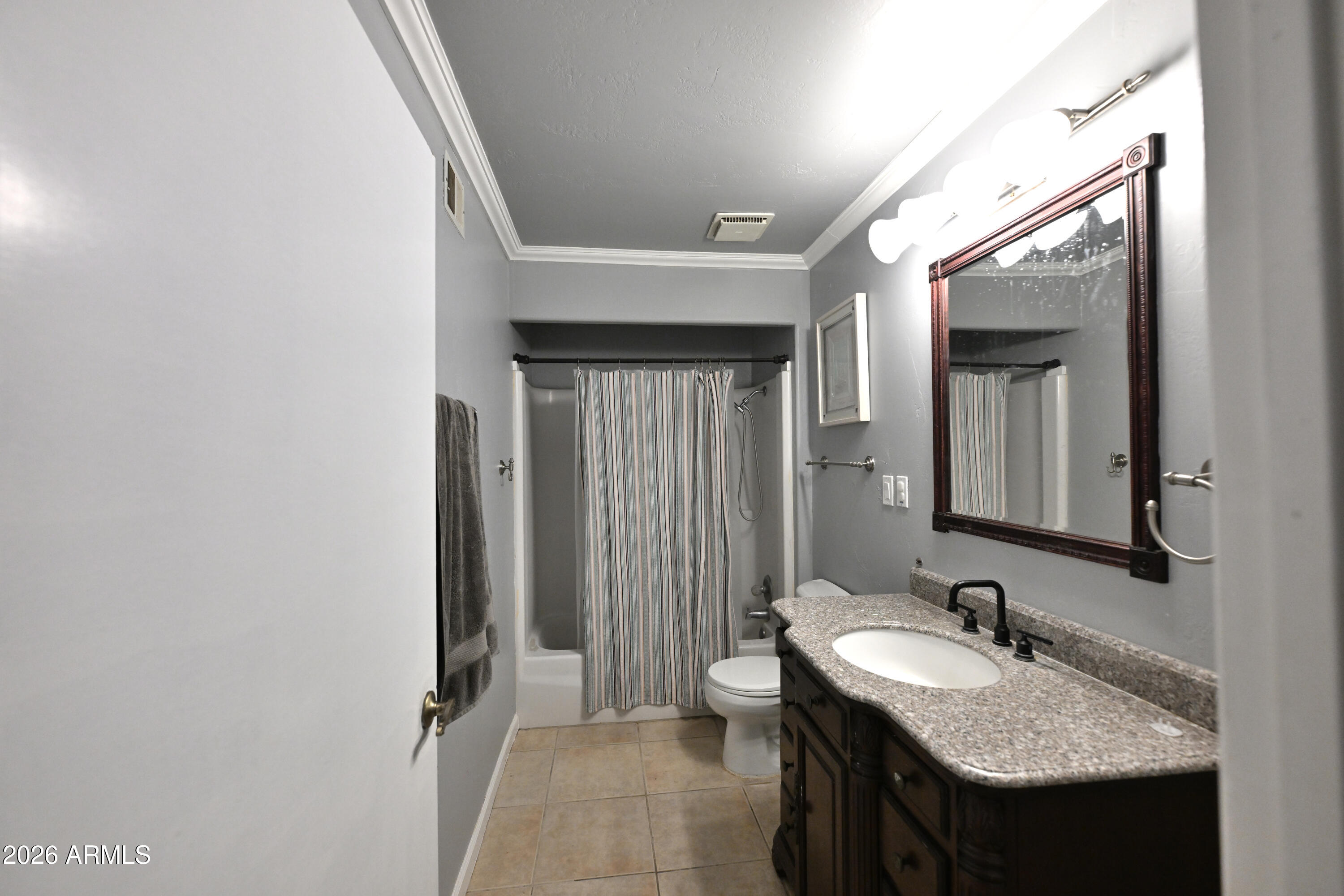 GOLDEN SPRINGS - Residential
