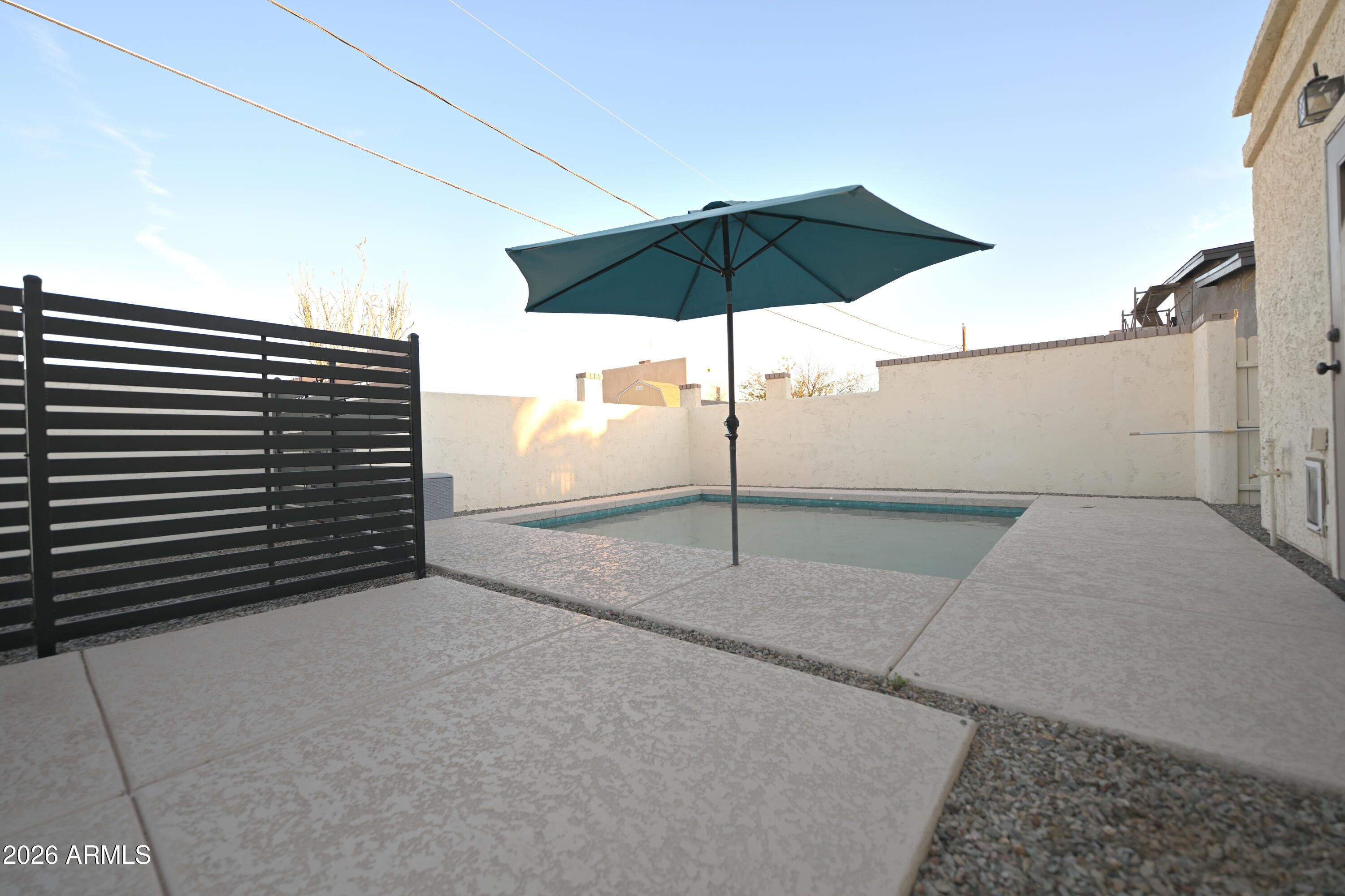 GOLDEN SPRINGS - Residential