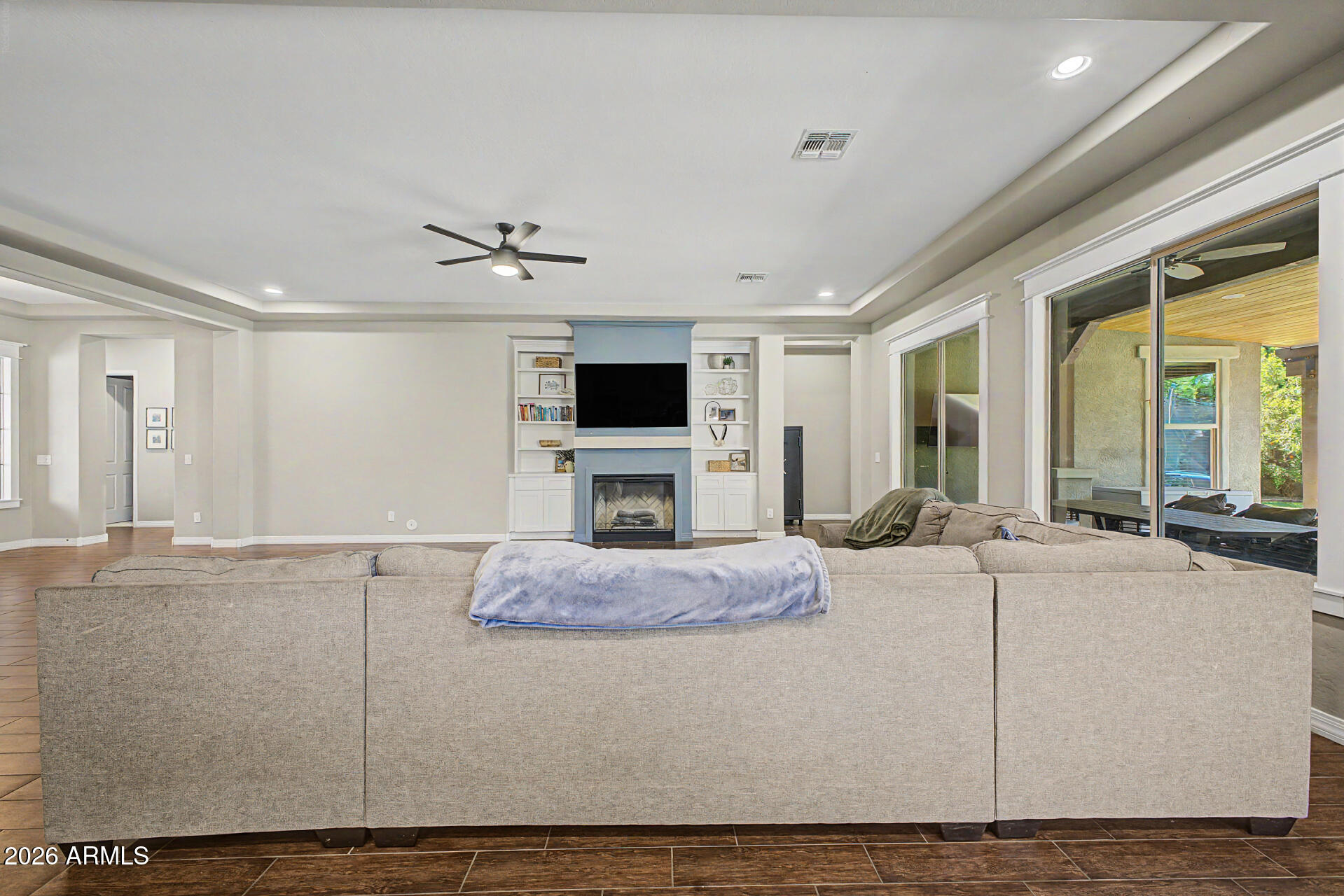 DESERT PLACE AT MORRISON RANCH PHASE 1 - Residential