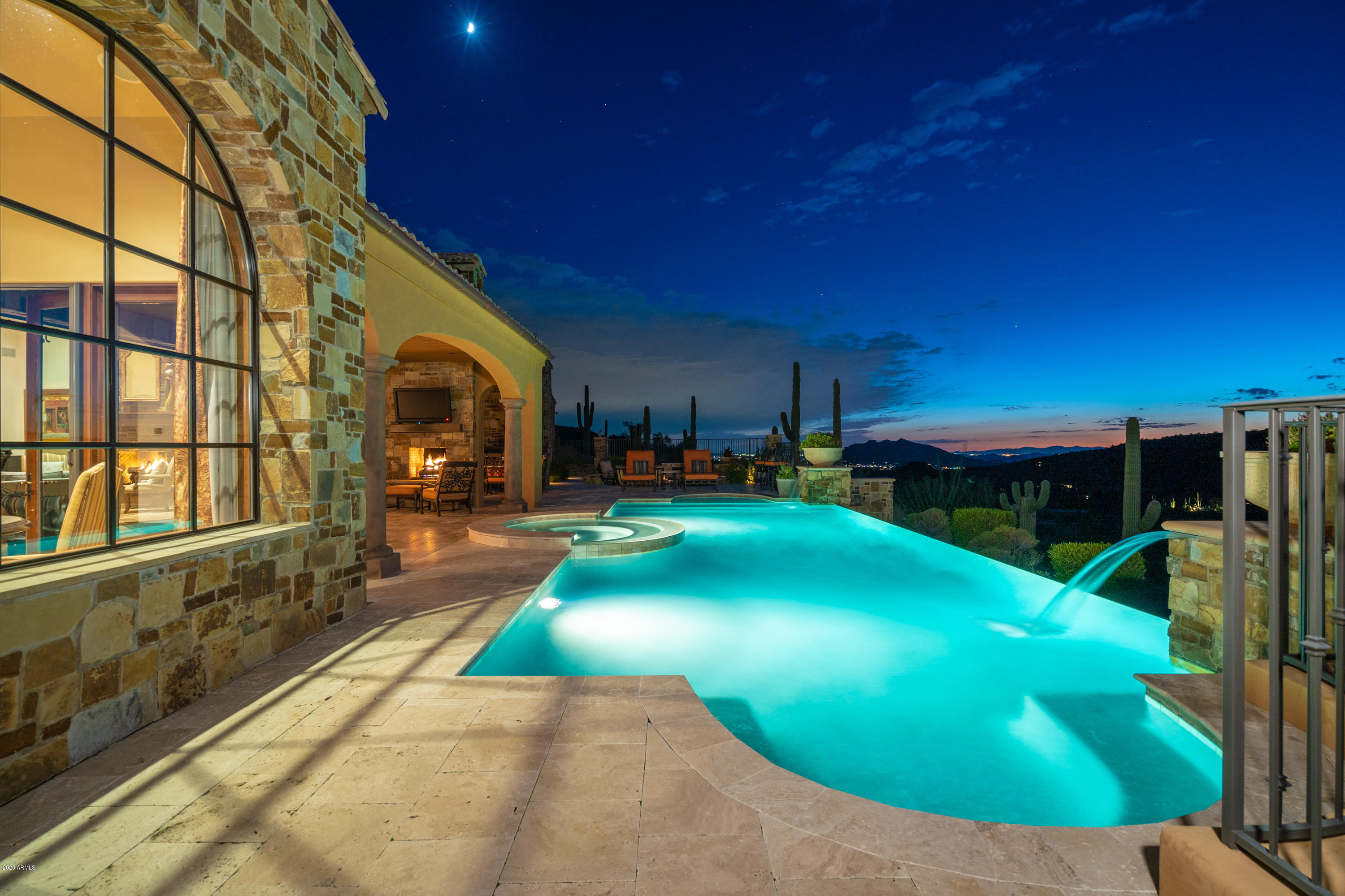 DESERT MOUNTAIN - Residential
