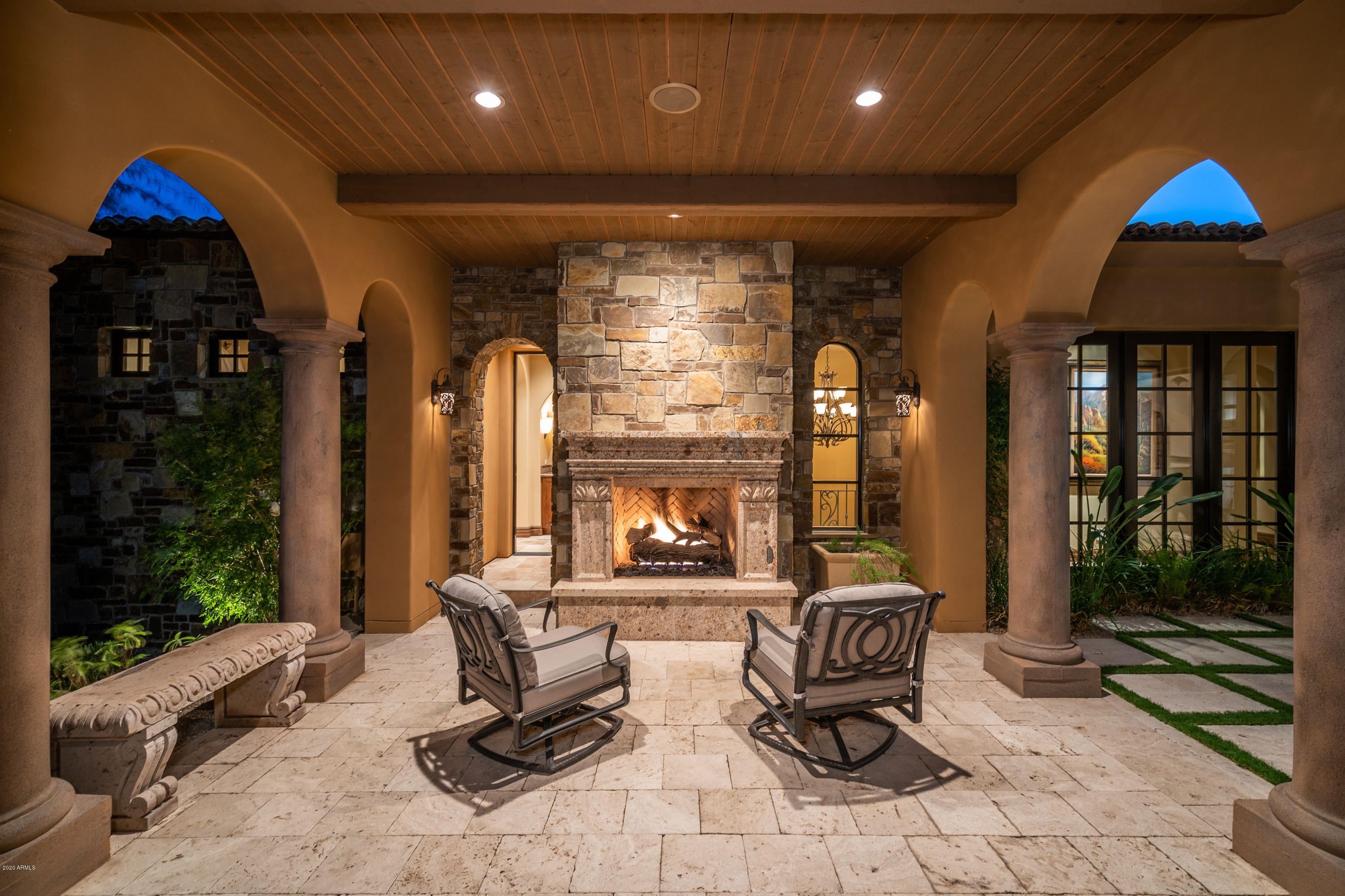 DESERT MOUNTAIN - Residential