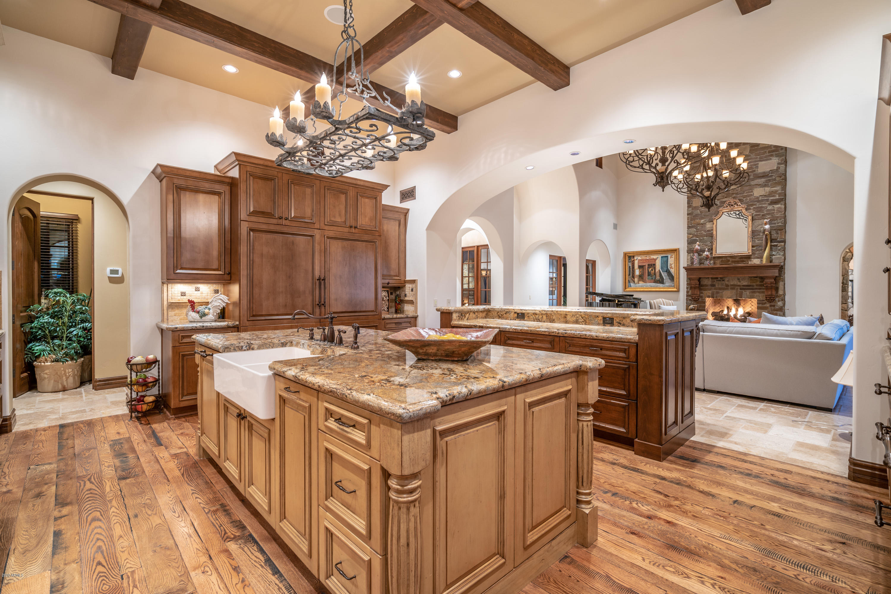 DESERT MOUNTAIN - Residential