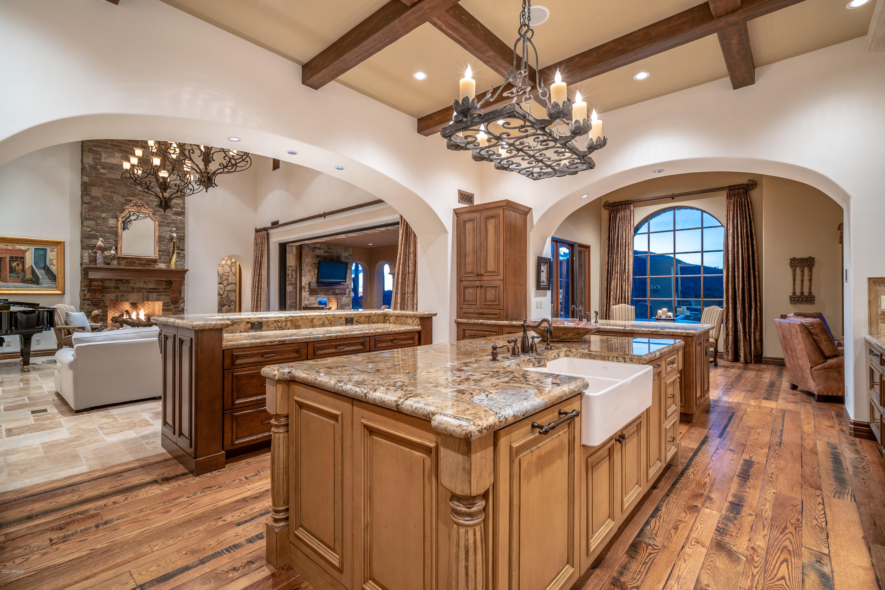 DESERT MOUNTAIN - Residential