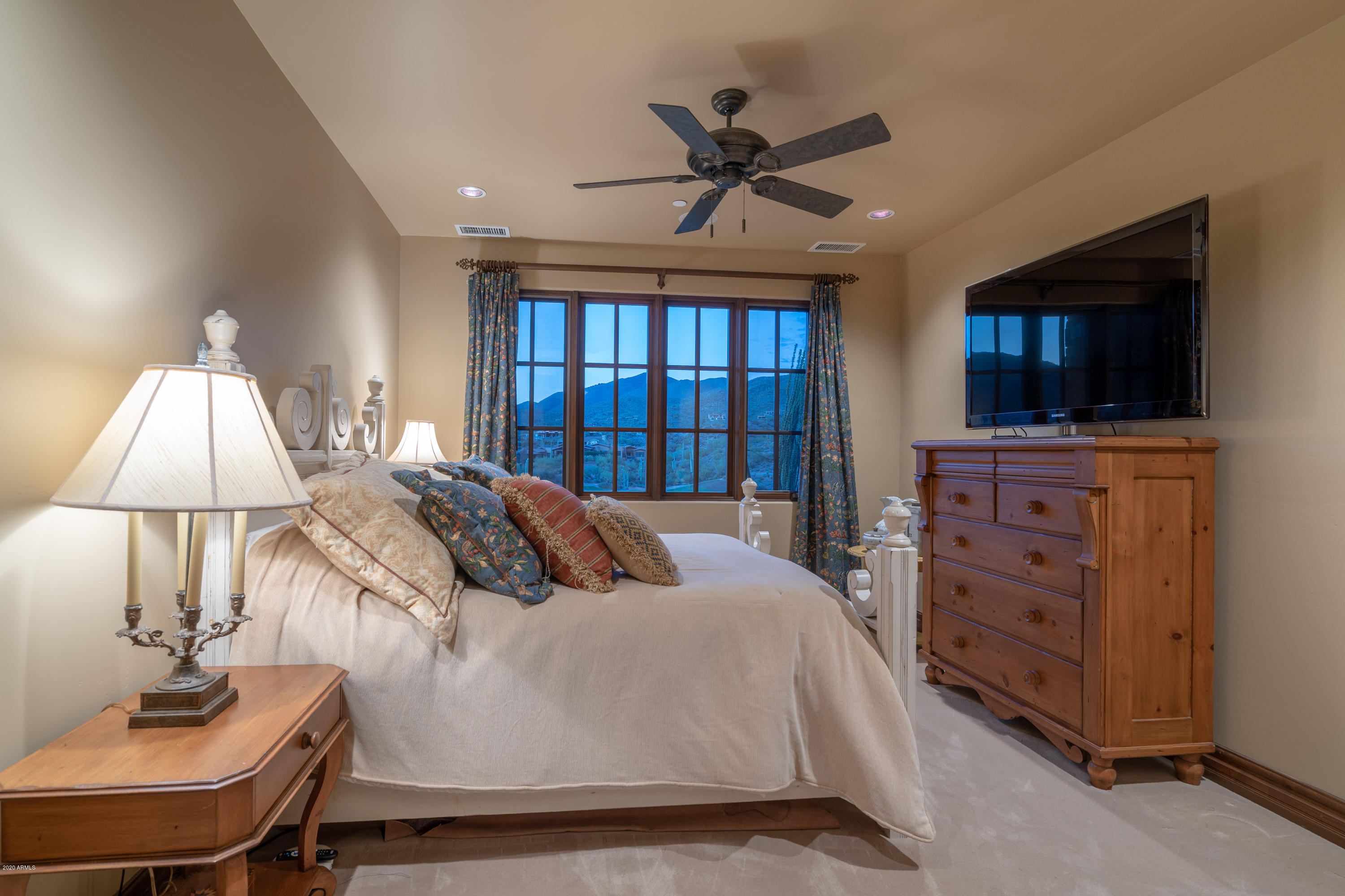 DESERT MOUNTAIN - Residential